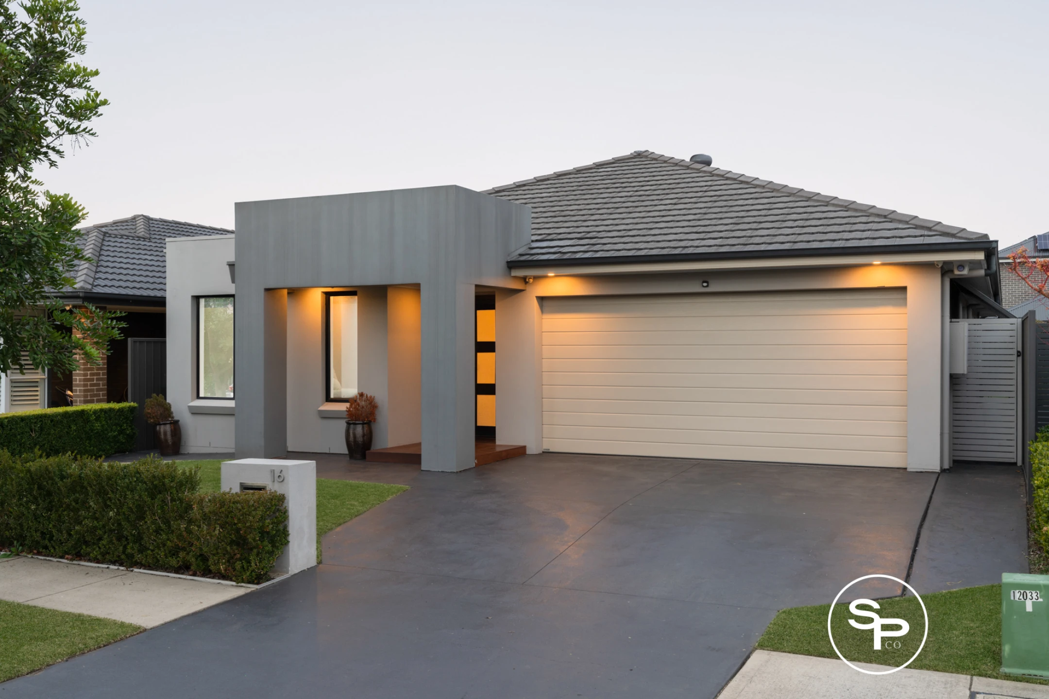 Property enquiry form background image