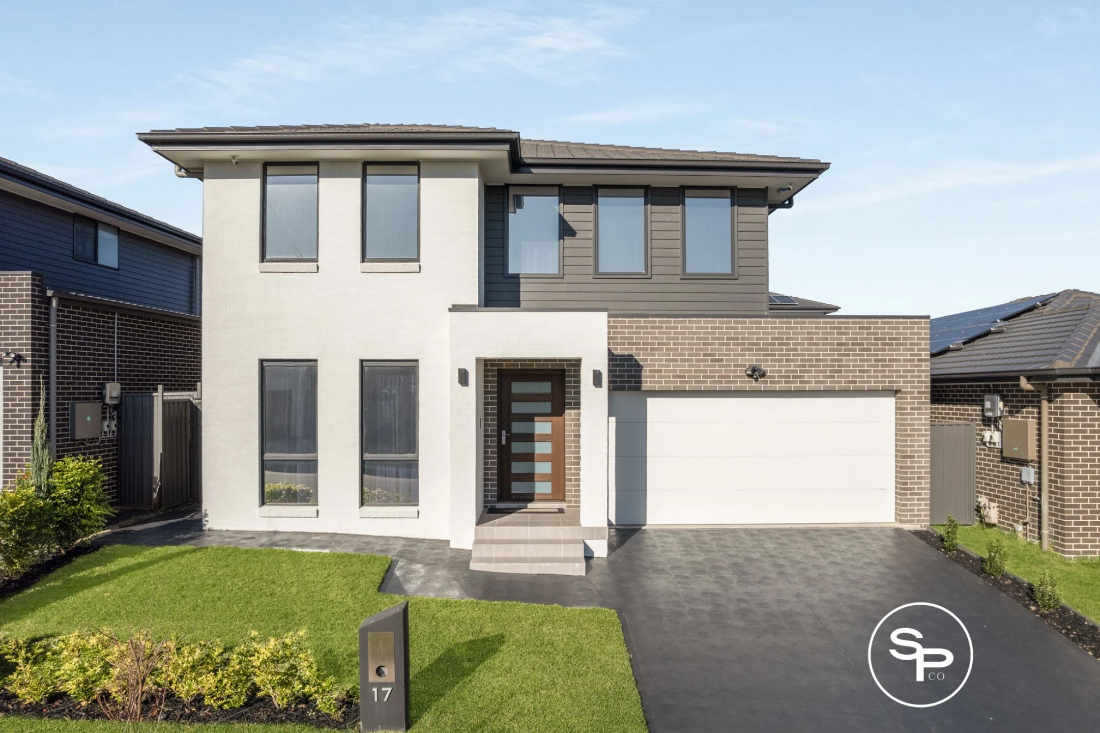 Property enquiry form background image