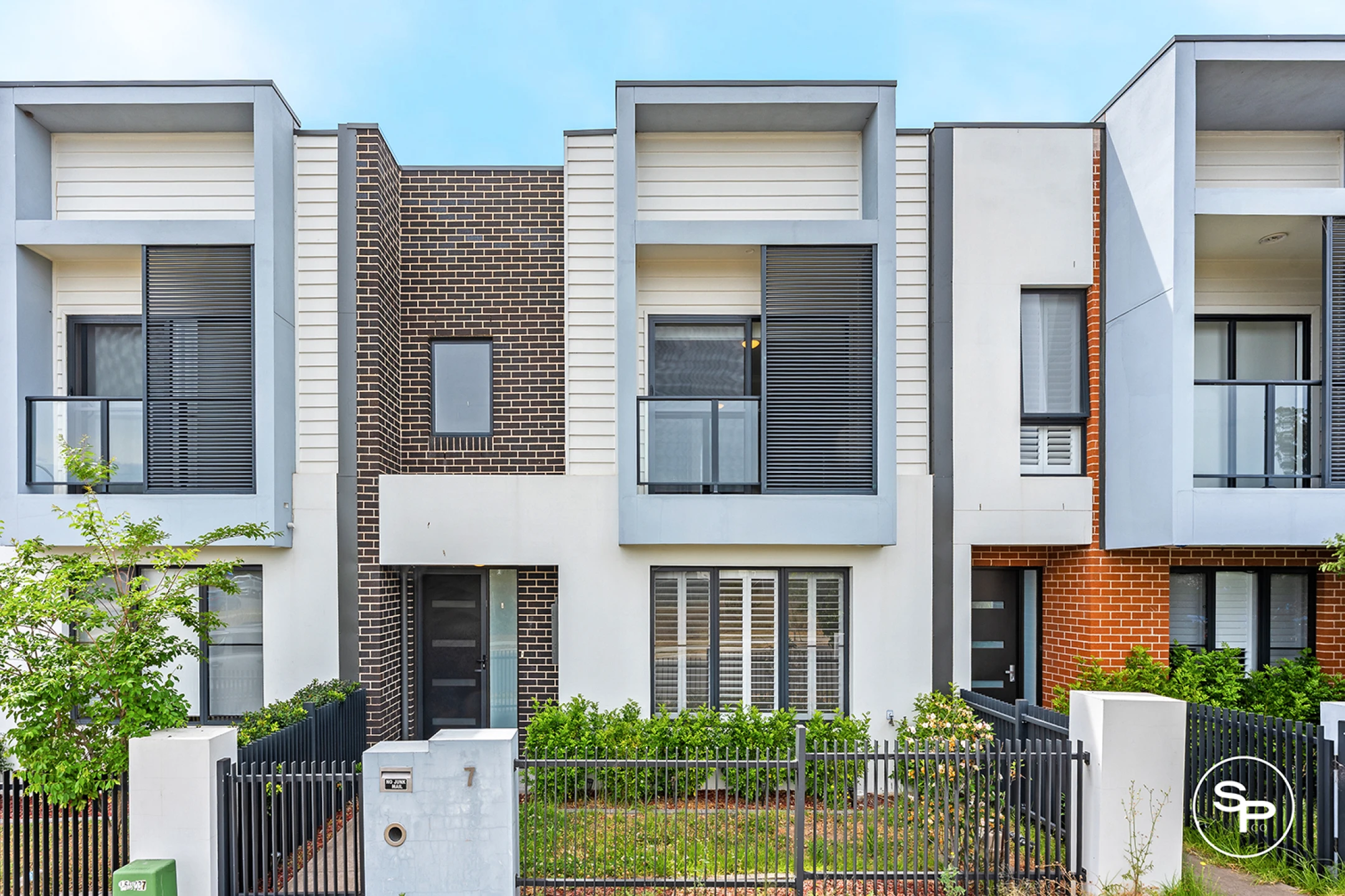 Property enquiry form background image