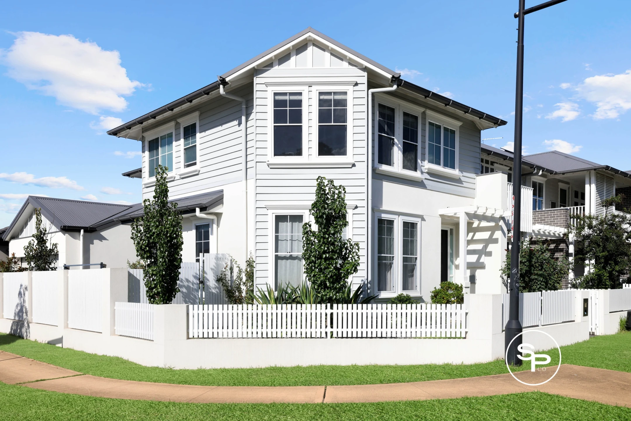 Property enquiry form background image