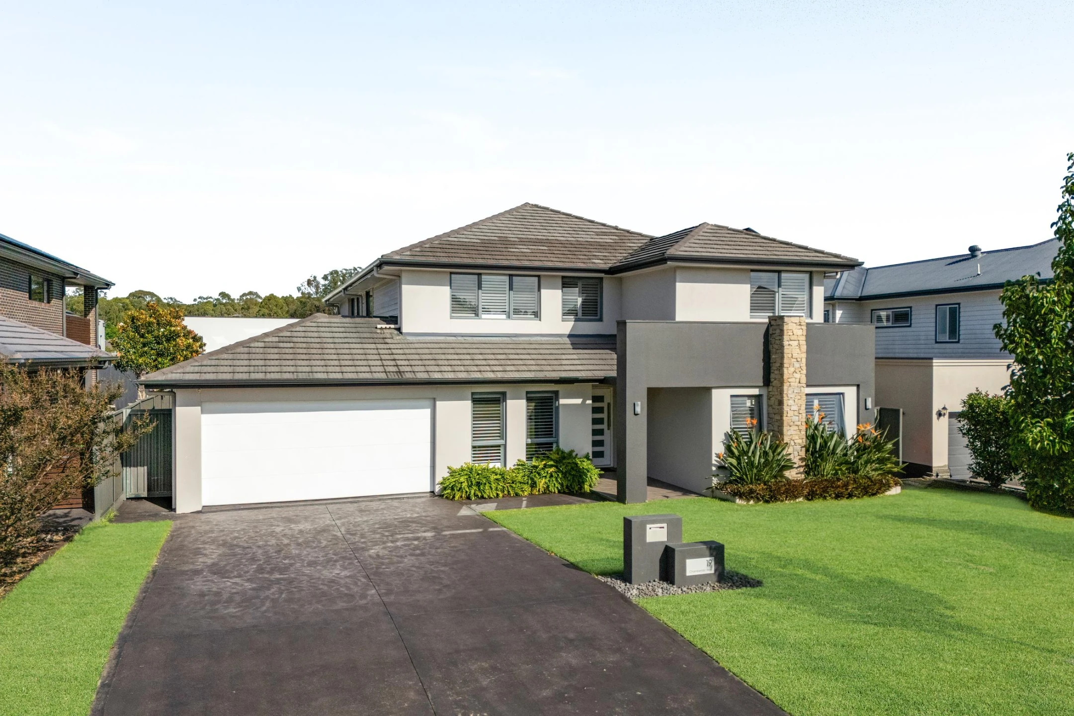 Property enquiry form background image