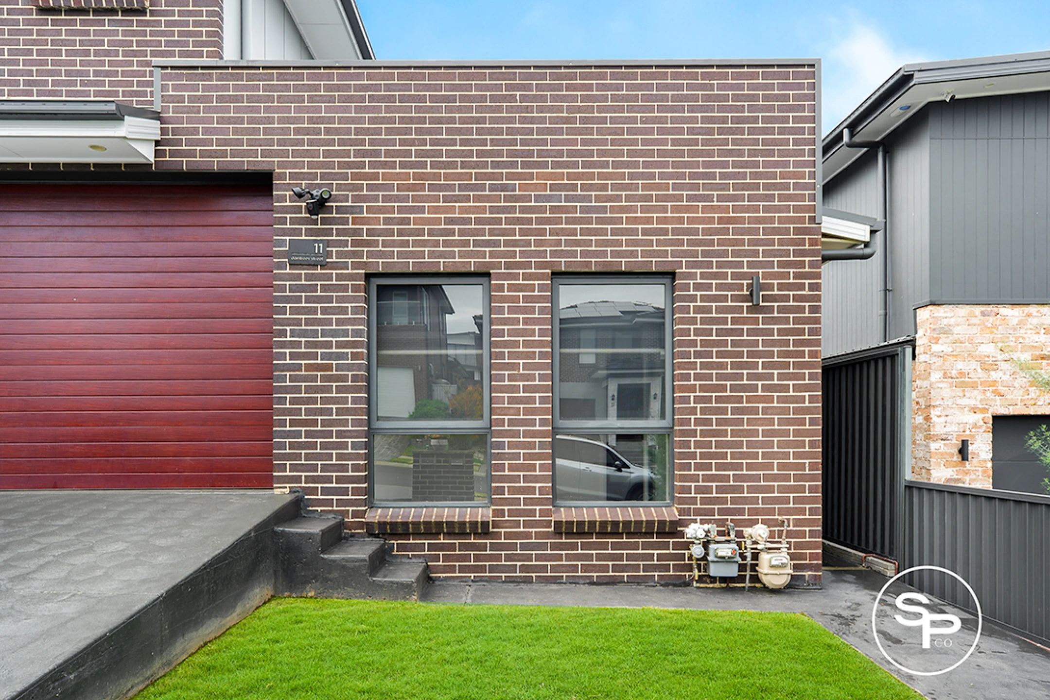 Property enquiry form background image