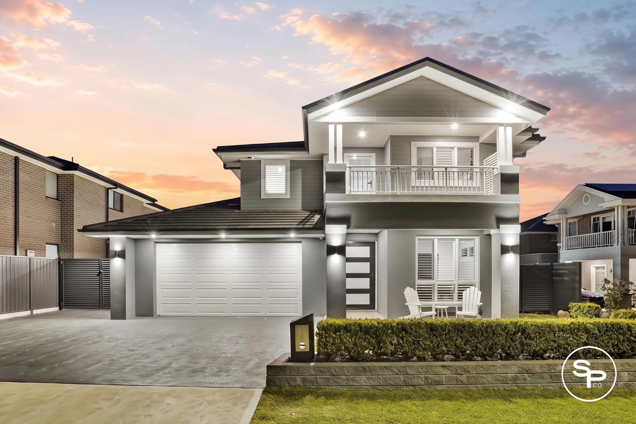 Property enquiry form background image