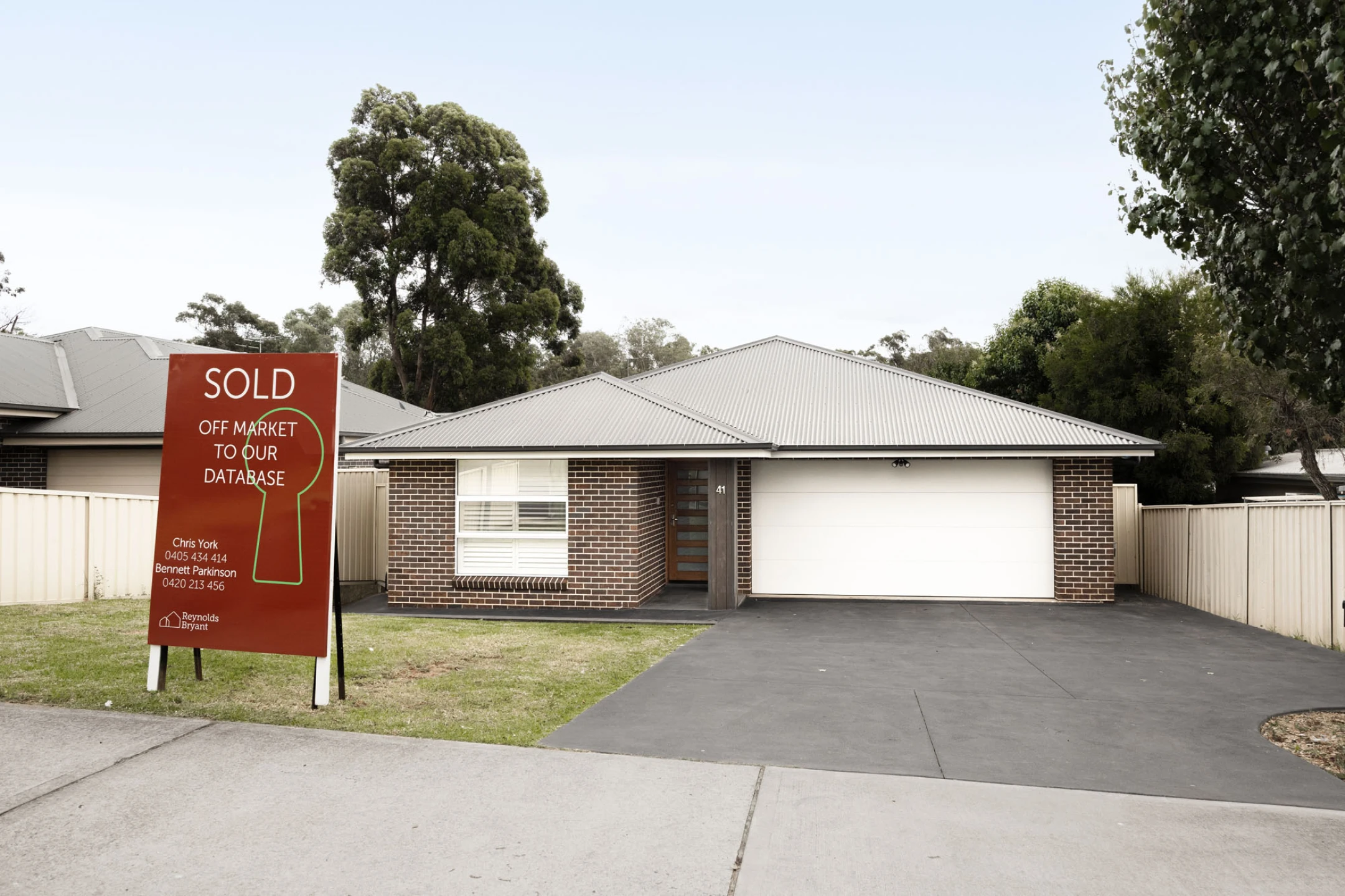 Property enquiry form background image