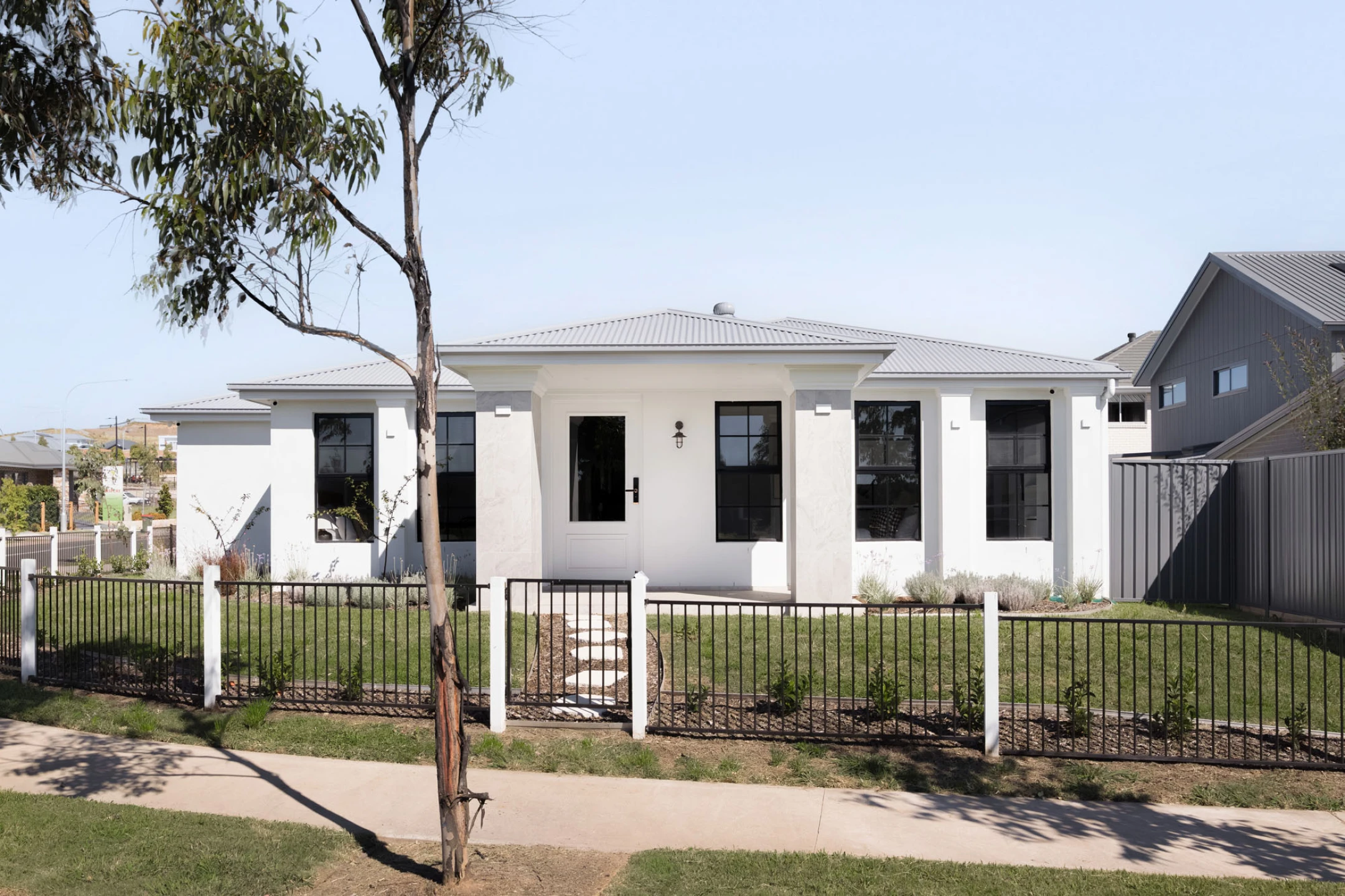 Property enquiry form background image