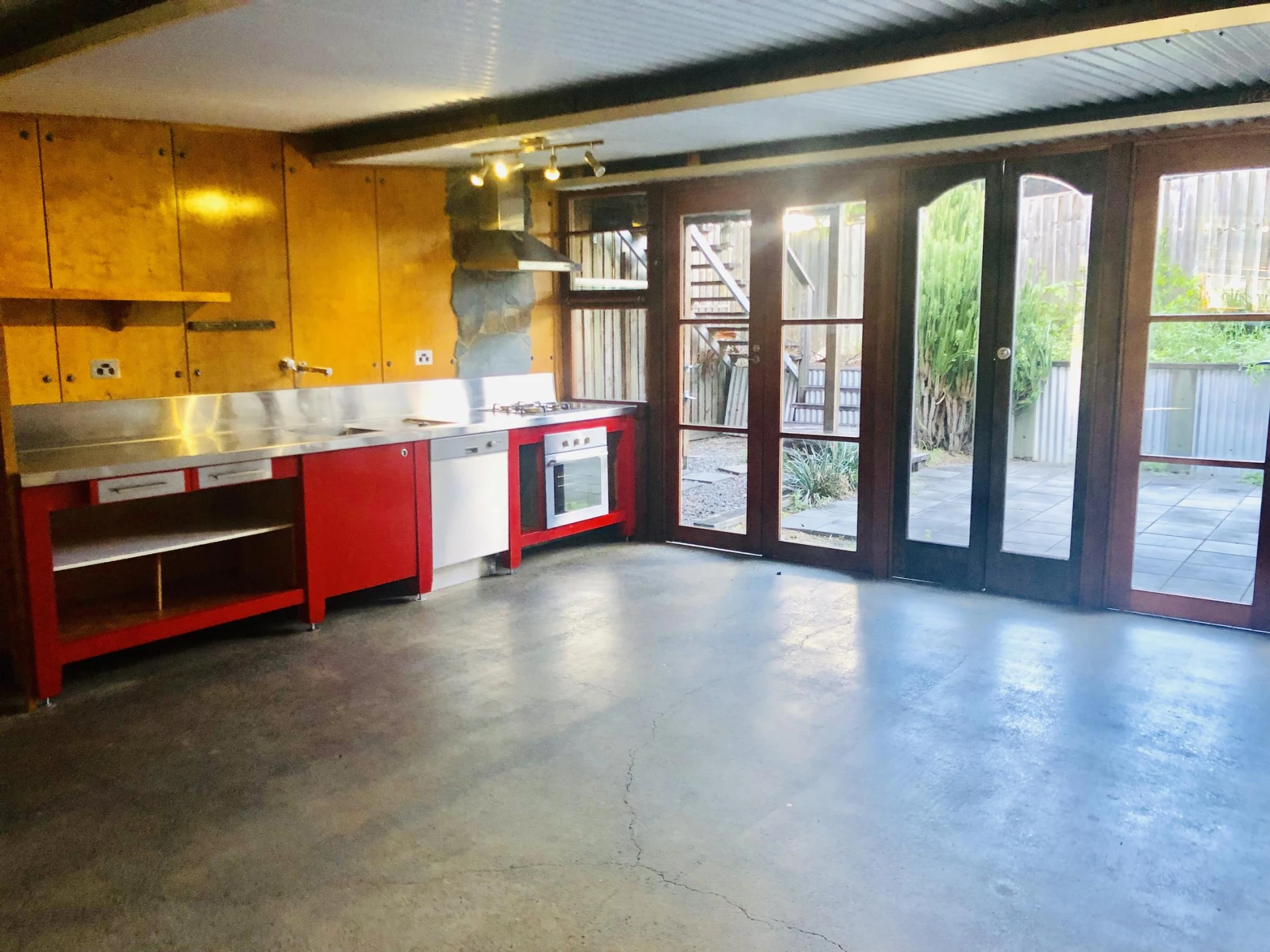 Listing image