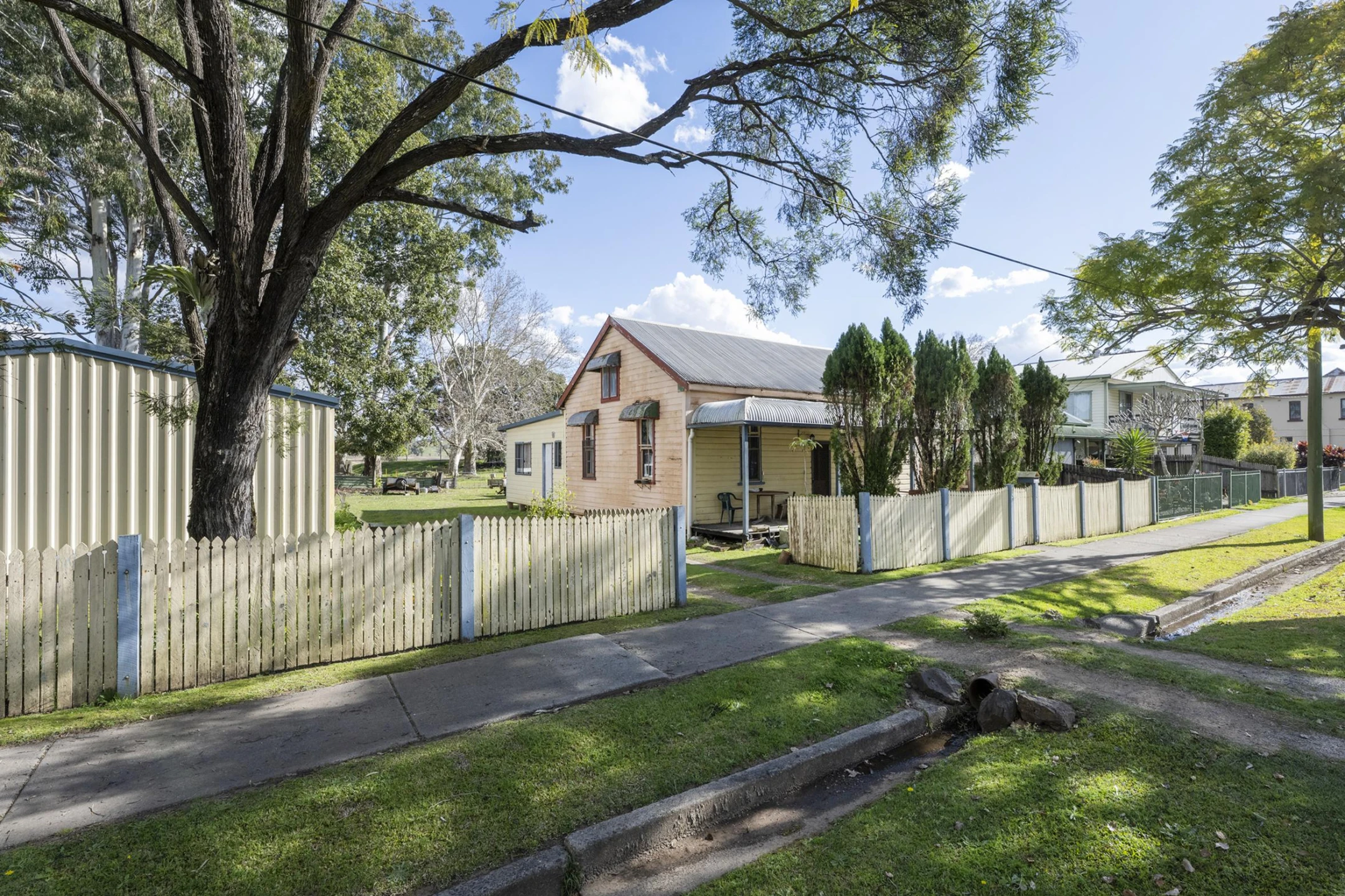 Property enquiry form background image