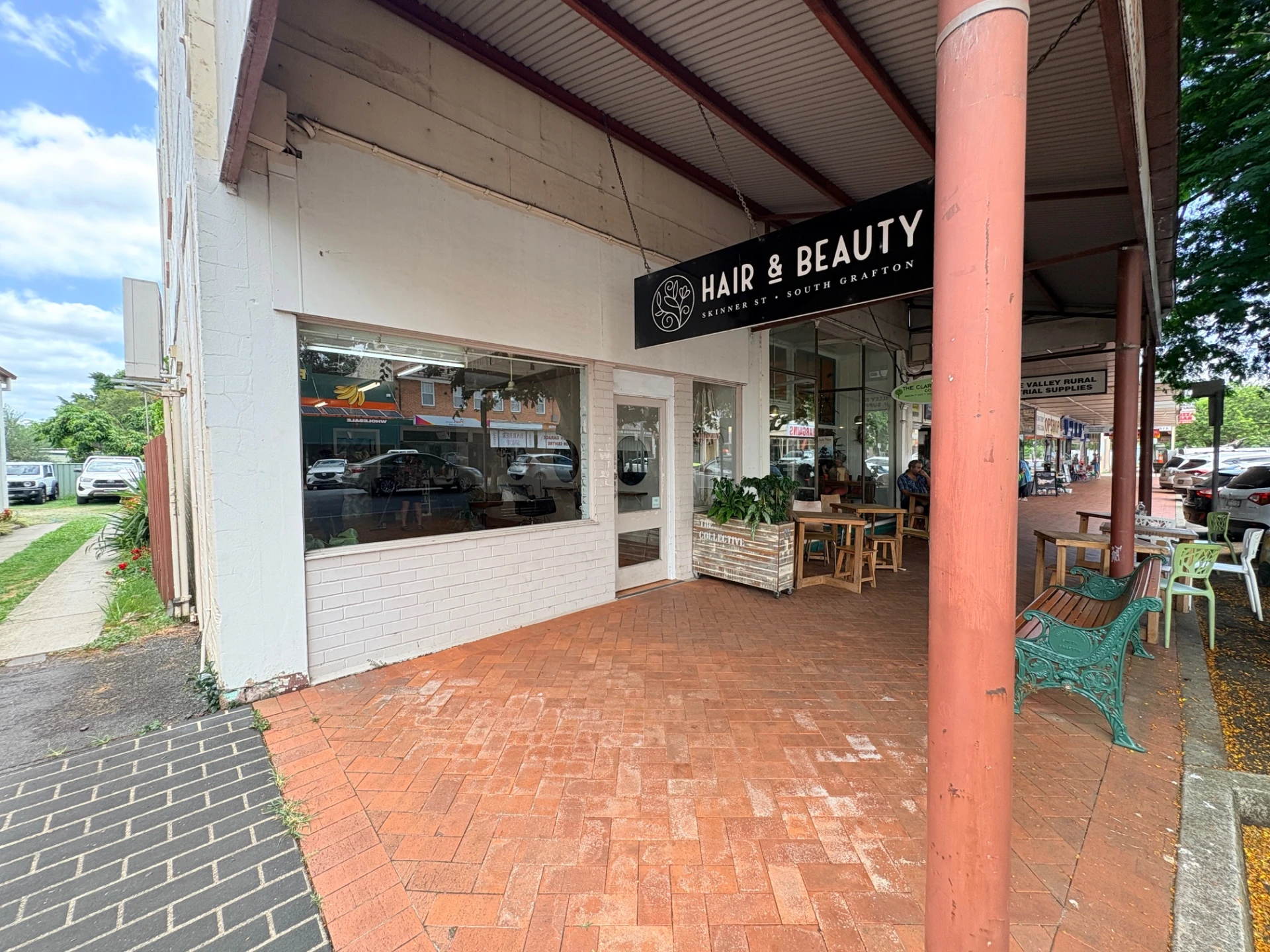 Property enquiry form background image