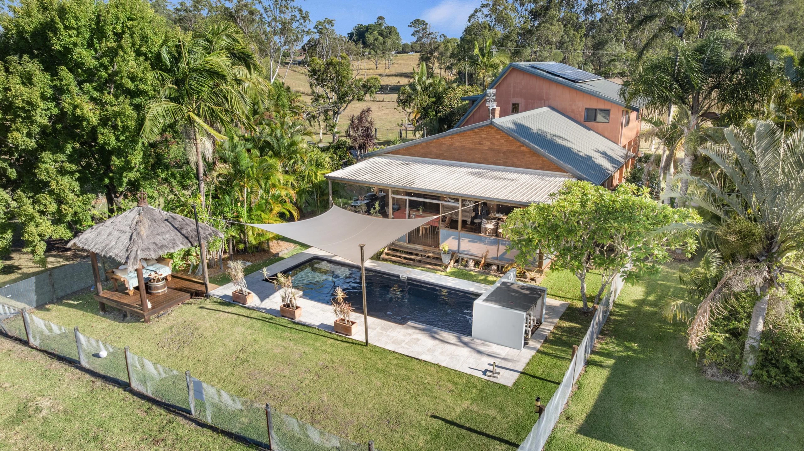 Property enquiry form background image