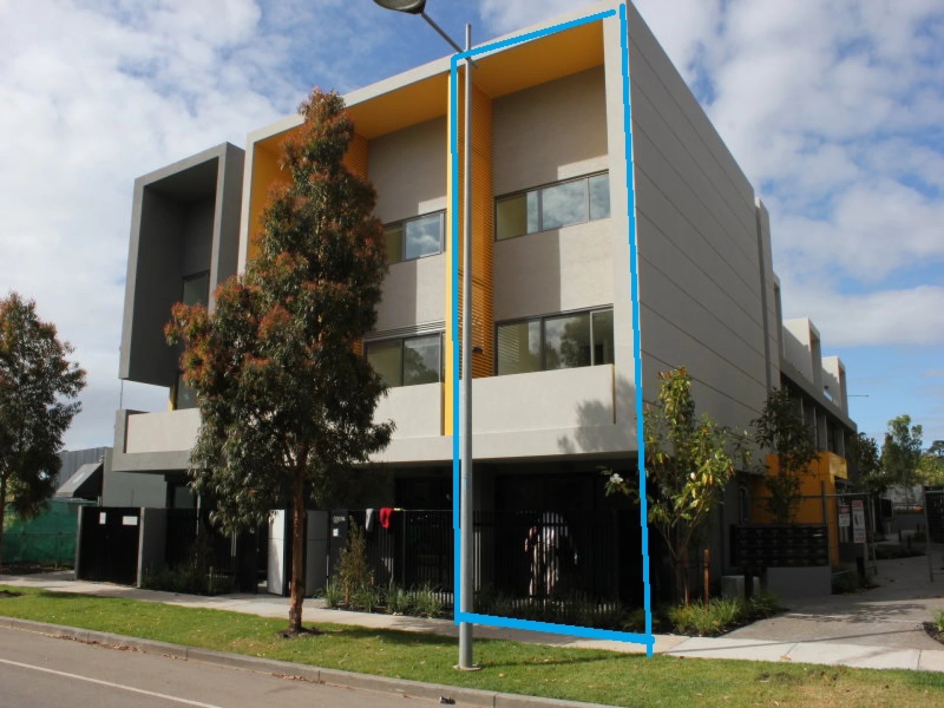 Listing image