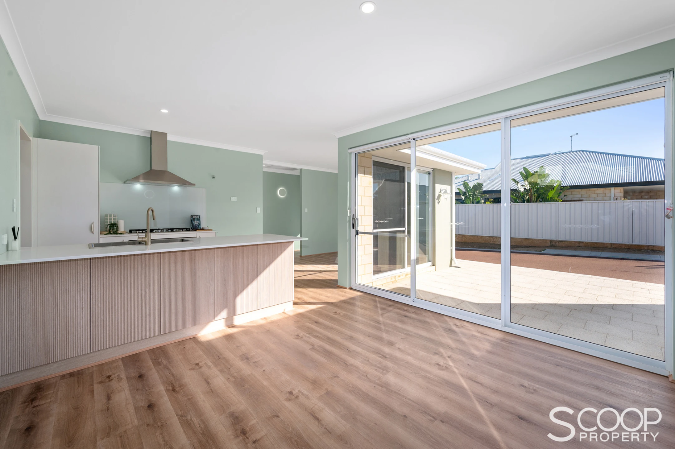 Property enquiry form background image