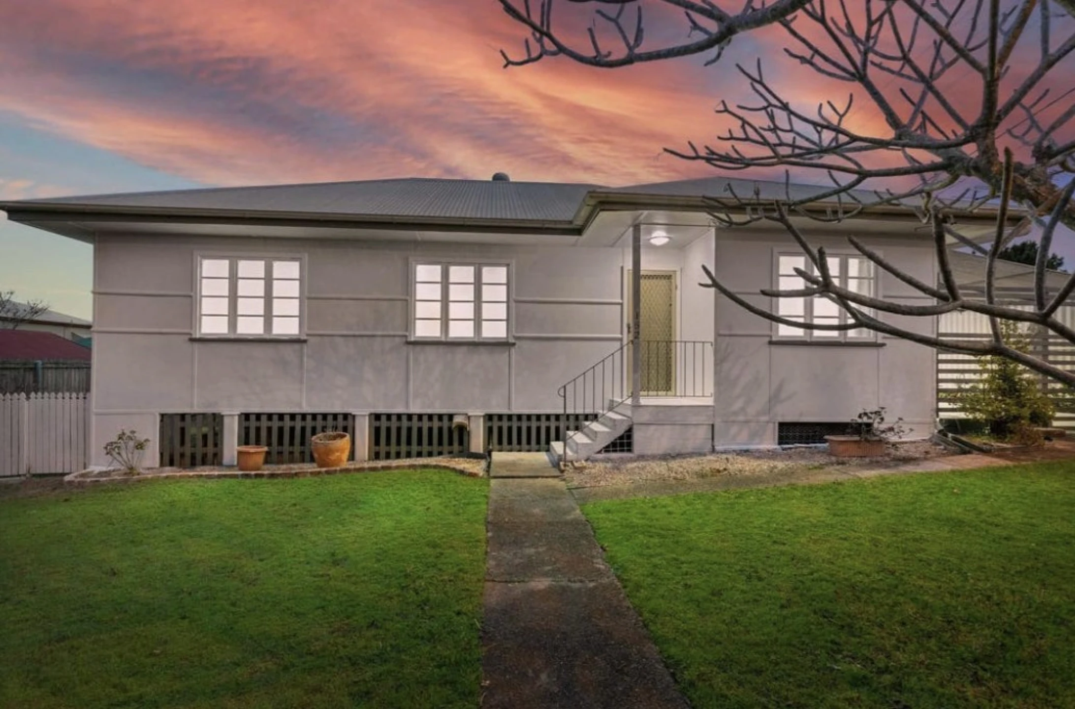 Property enquiry form background image