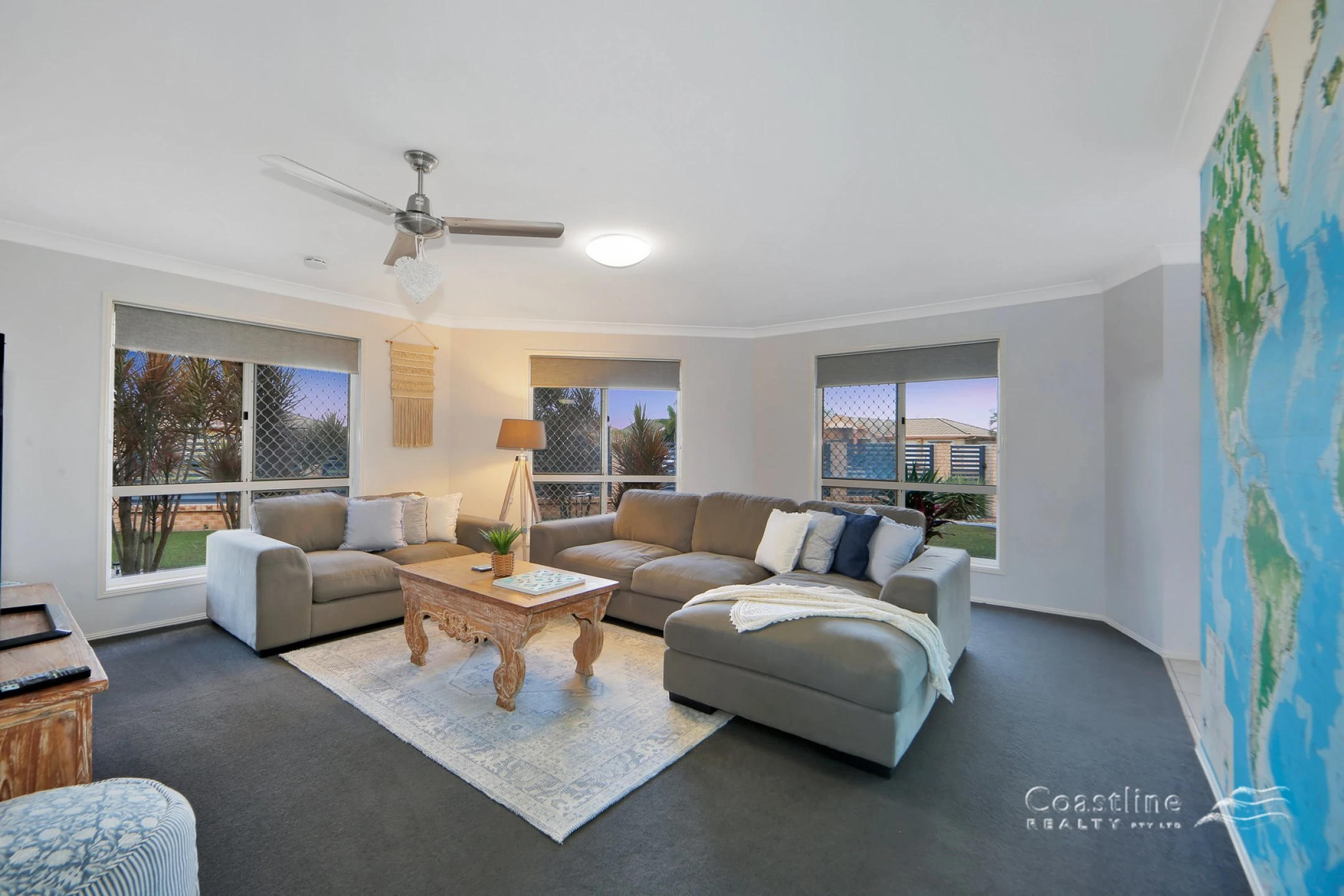 Property enquiry form background image