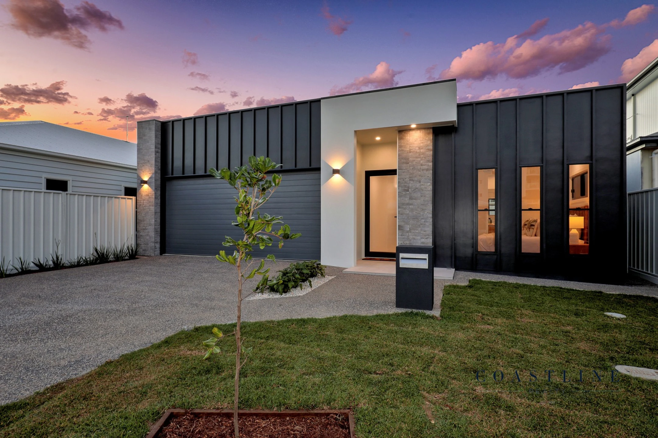 Property enquiry form background image