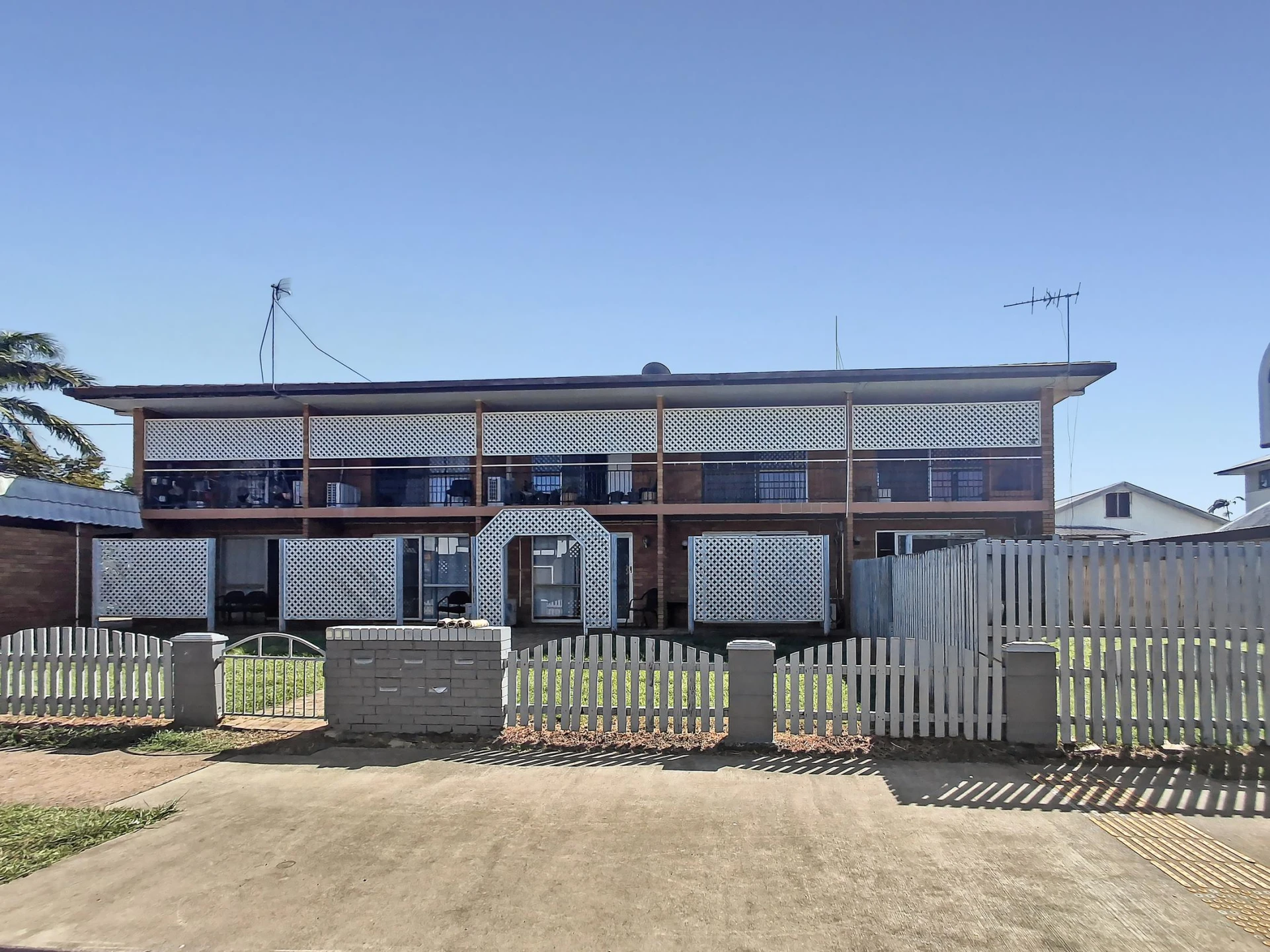 Property enquiry form background image