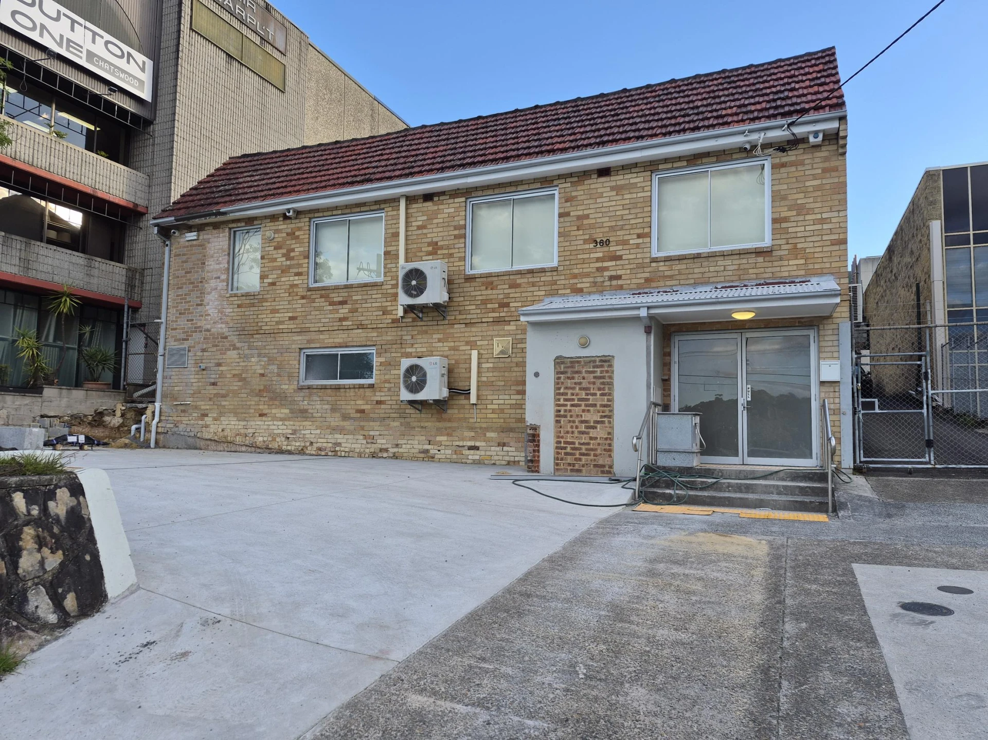 Listing image