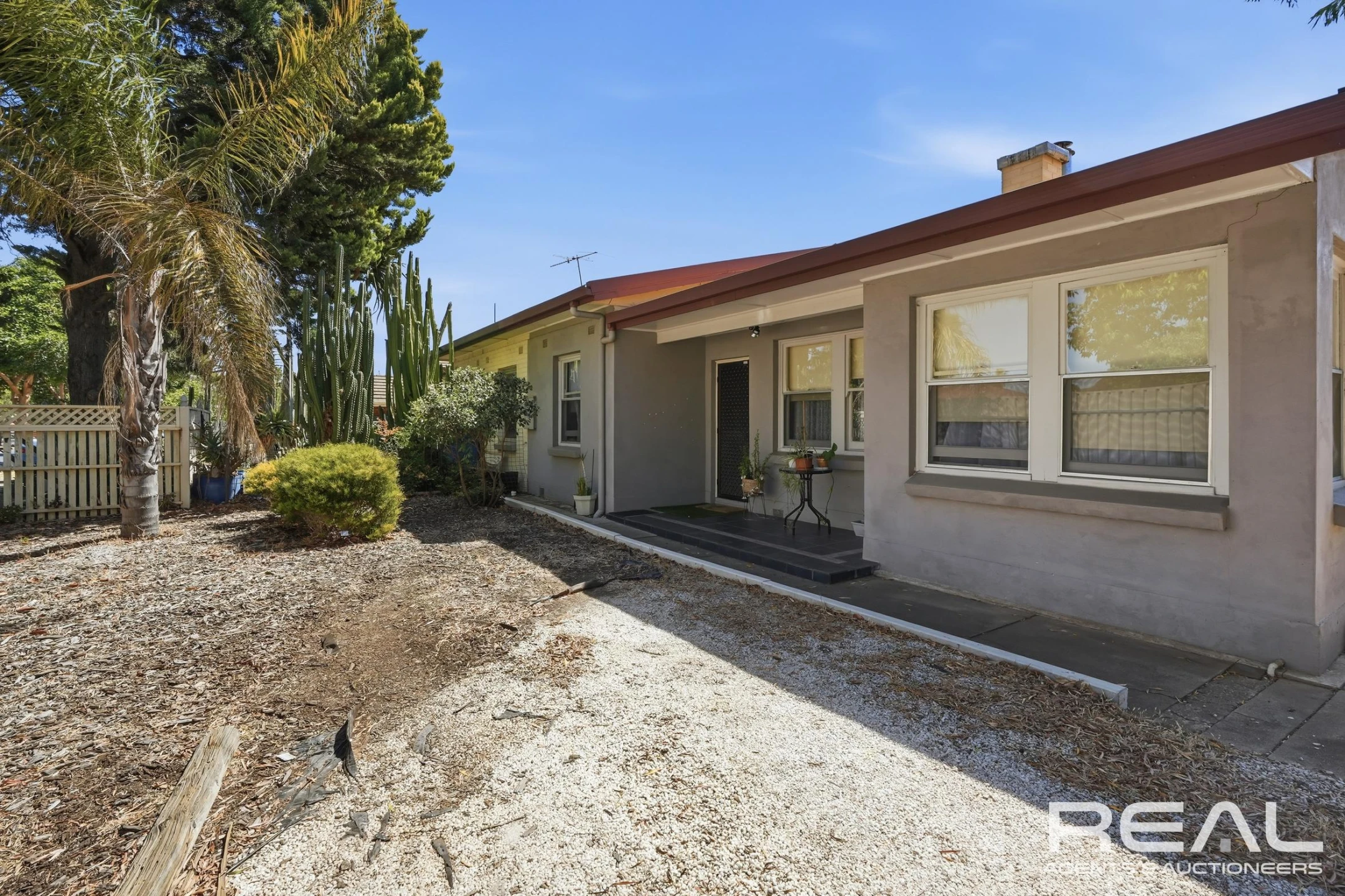 99 Woodford Road, Elizabeth North SA 5113, Elizabeth North - Thumbnail 2