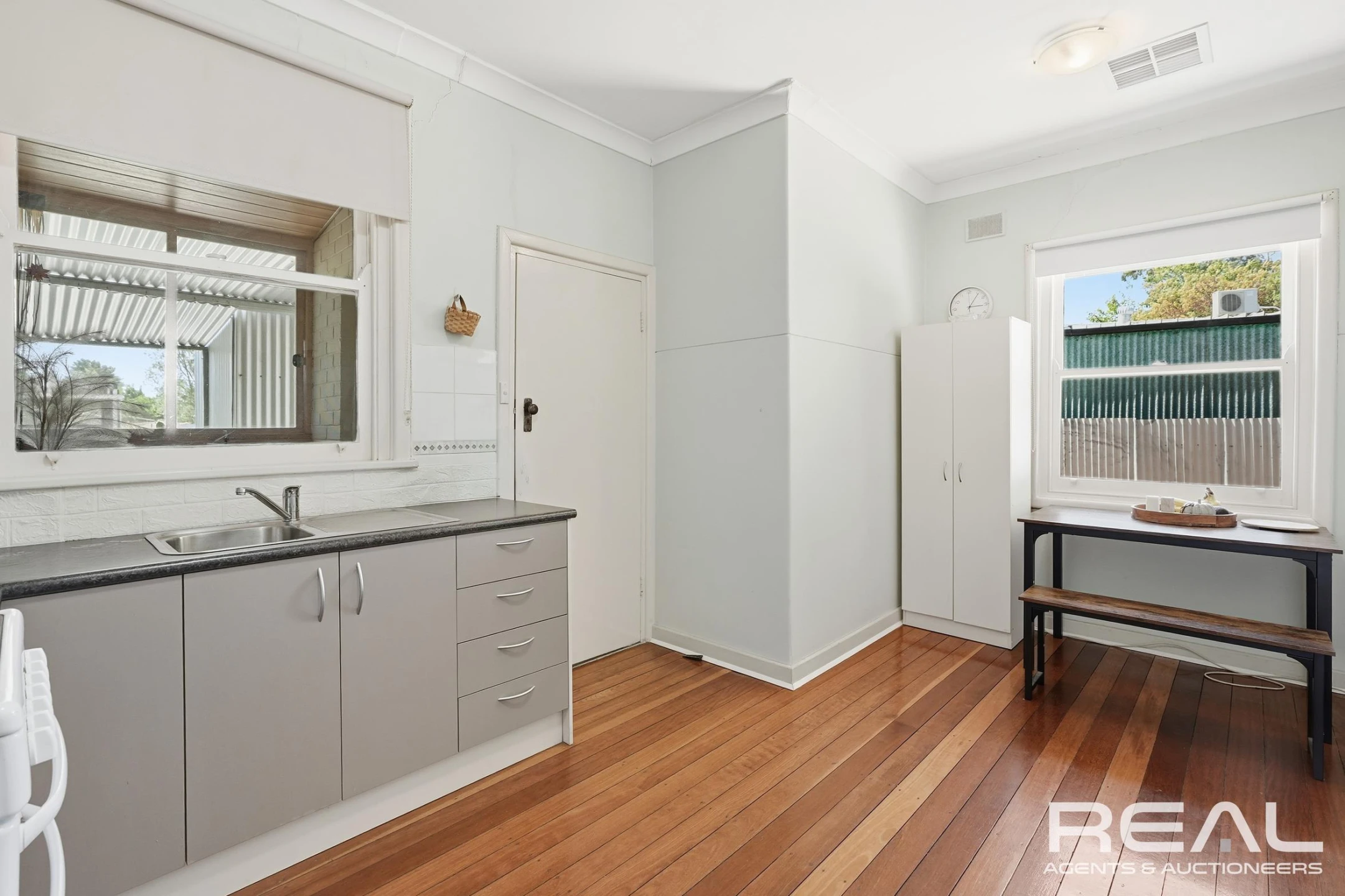 99 Woodford Road, Elizabeth North SA 5113, Elizabeth North - Thumbnail 7
