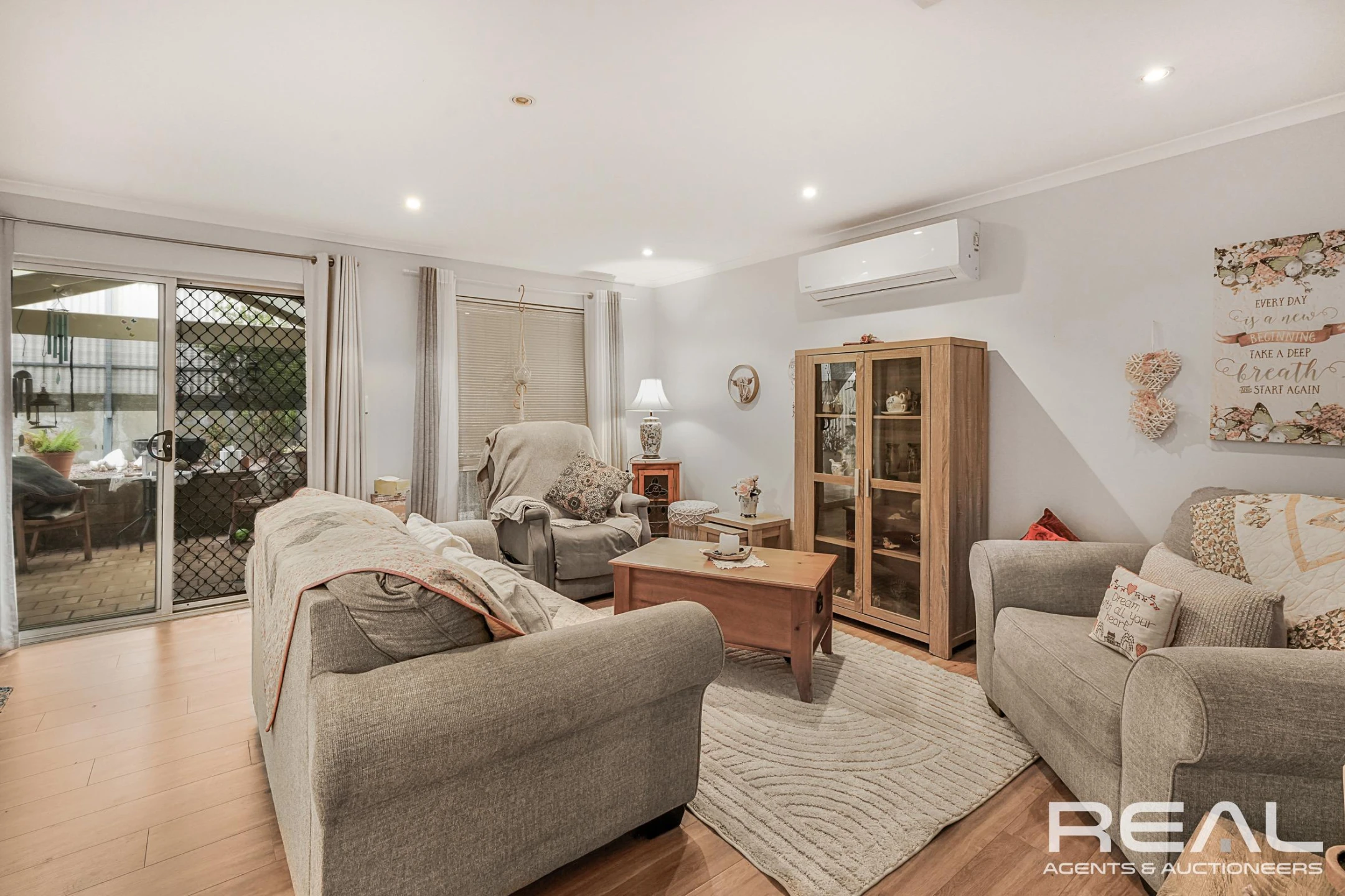 22 Kingate Boulevard, Blakeview SA 5114, Blakeview - Thumbnail 8