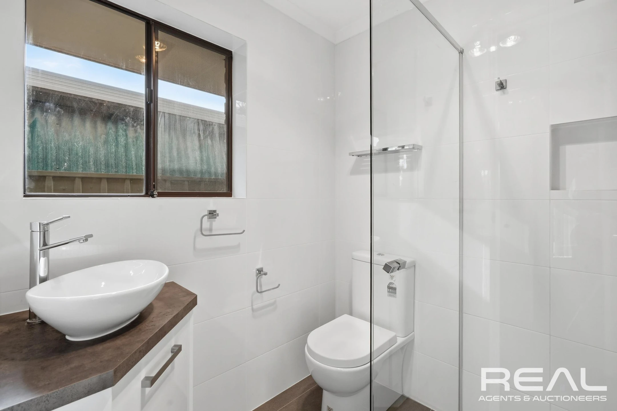 165 Shepherdson Road, Parafield Gardens SA 5107, Parafield Gardens - Thumbnail 7