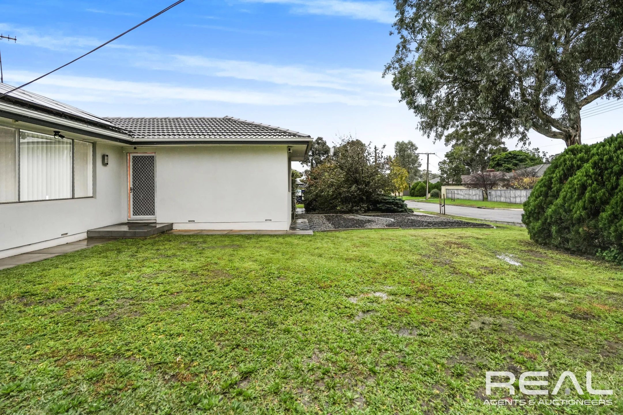 17 Cheltenham Crescent, Salisbury East SA 5109, Salisbury East - Thumbnail 2