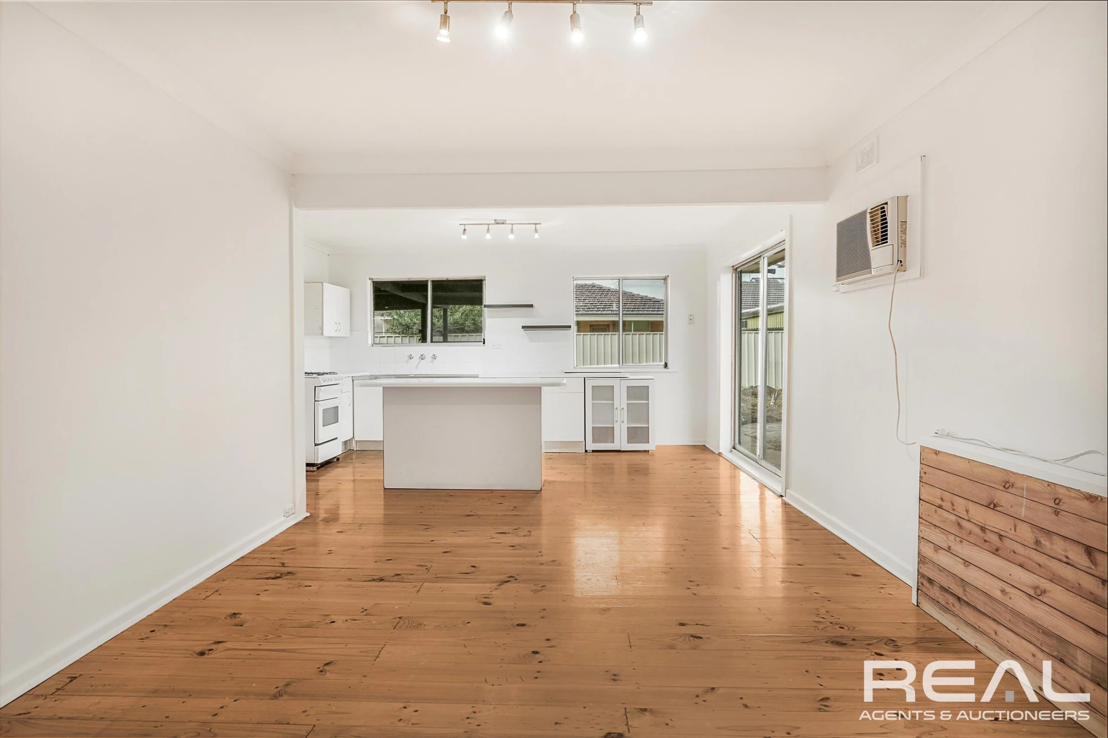 5 Dunne Crescent, Salisbury East SA 5109, Salisbury East - Thumbnail 6