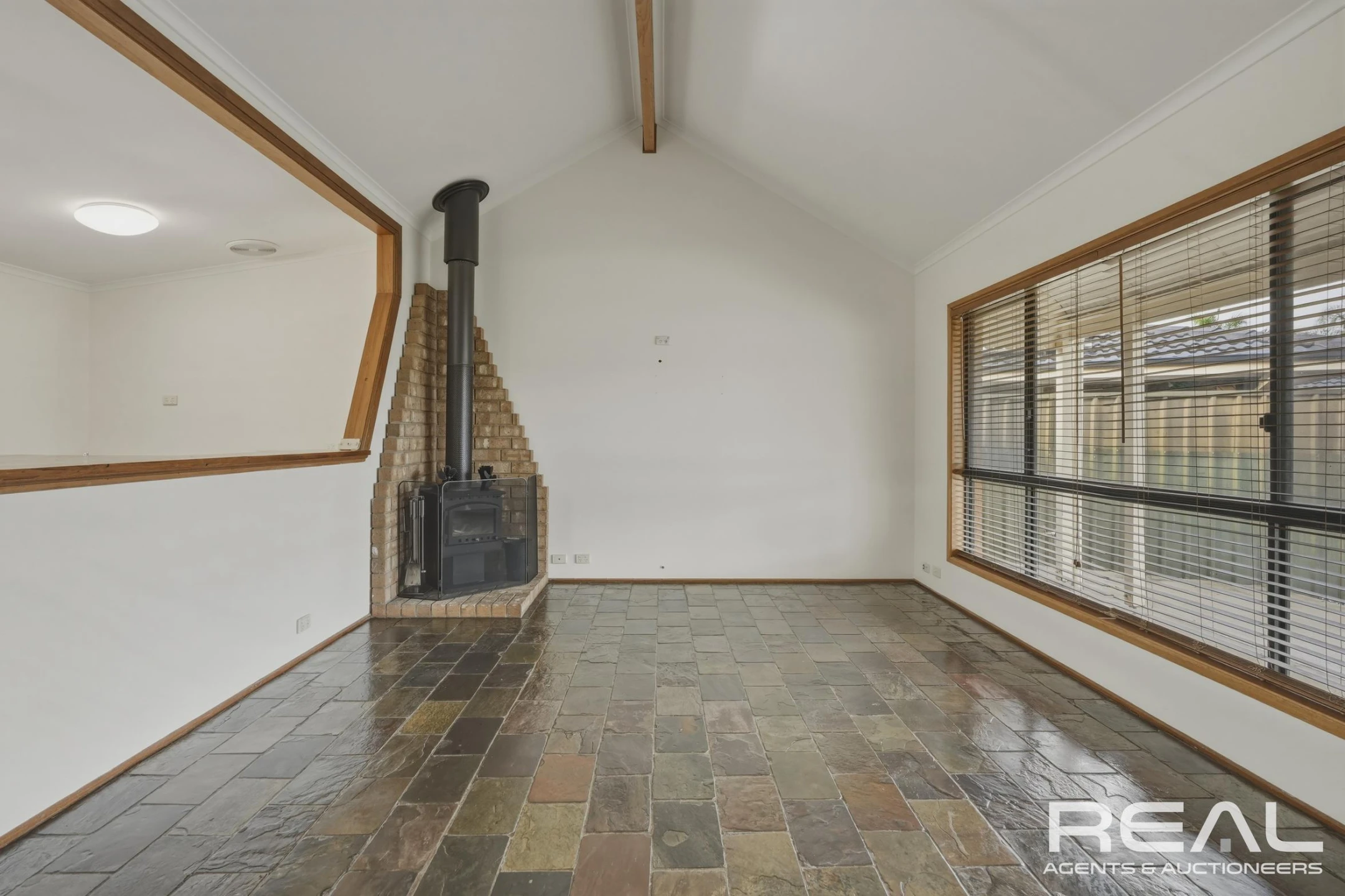 5 Everard Avenue, Andrews Farm SA 5114, Andrews Farm - Thumbnail 3
