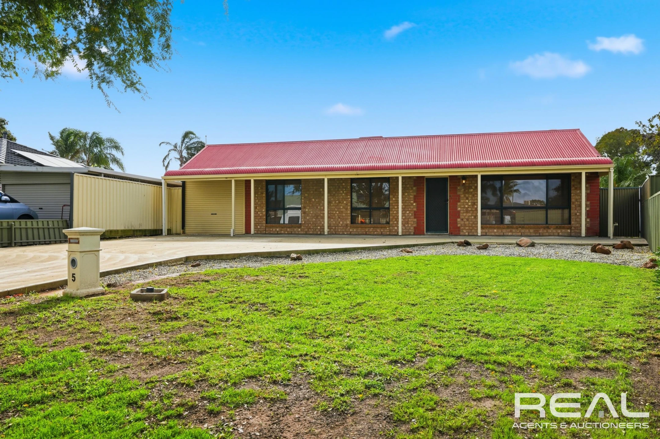 5 Everard Avenue, Andrews Farm SA 5114, Andrews Farm - Thumbnail 2