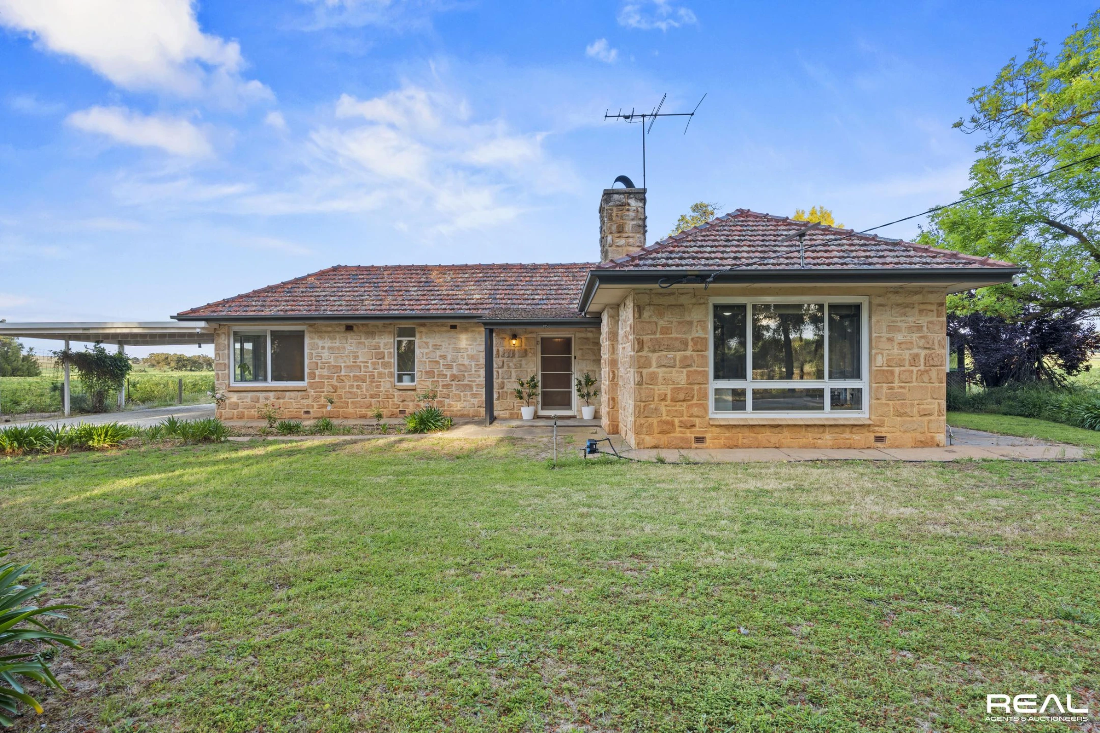 Listing image