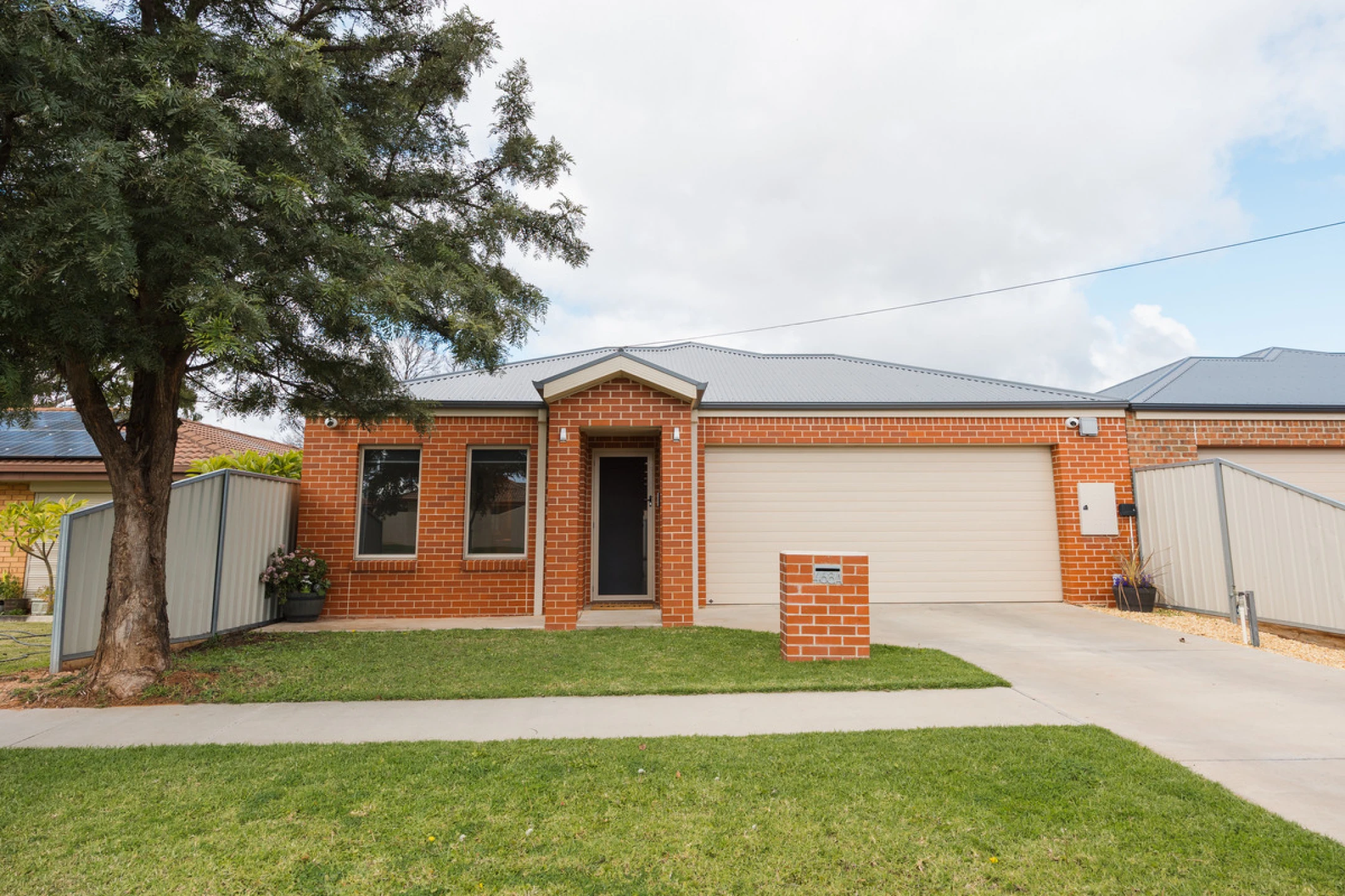 Listing image