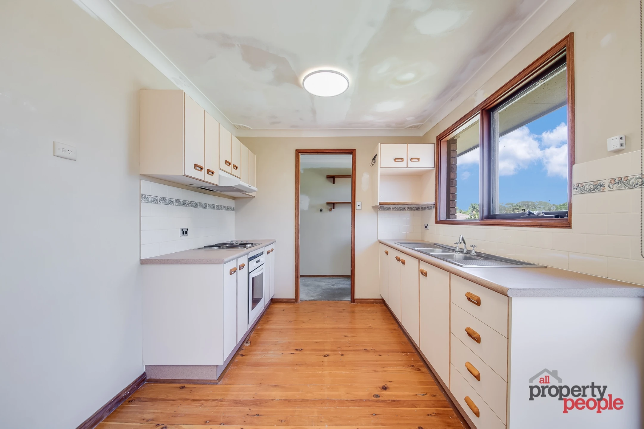 92 Longhurst Road, Minto NSW 2566, Minto - Thumbnail 2
