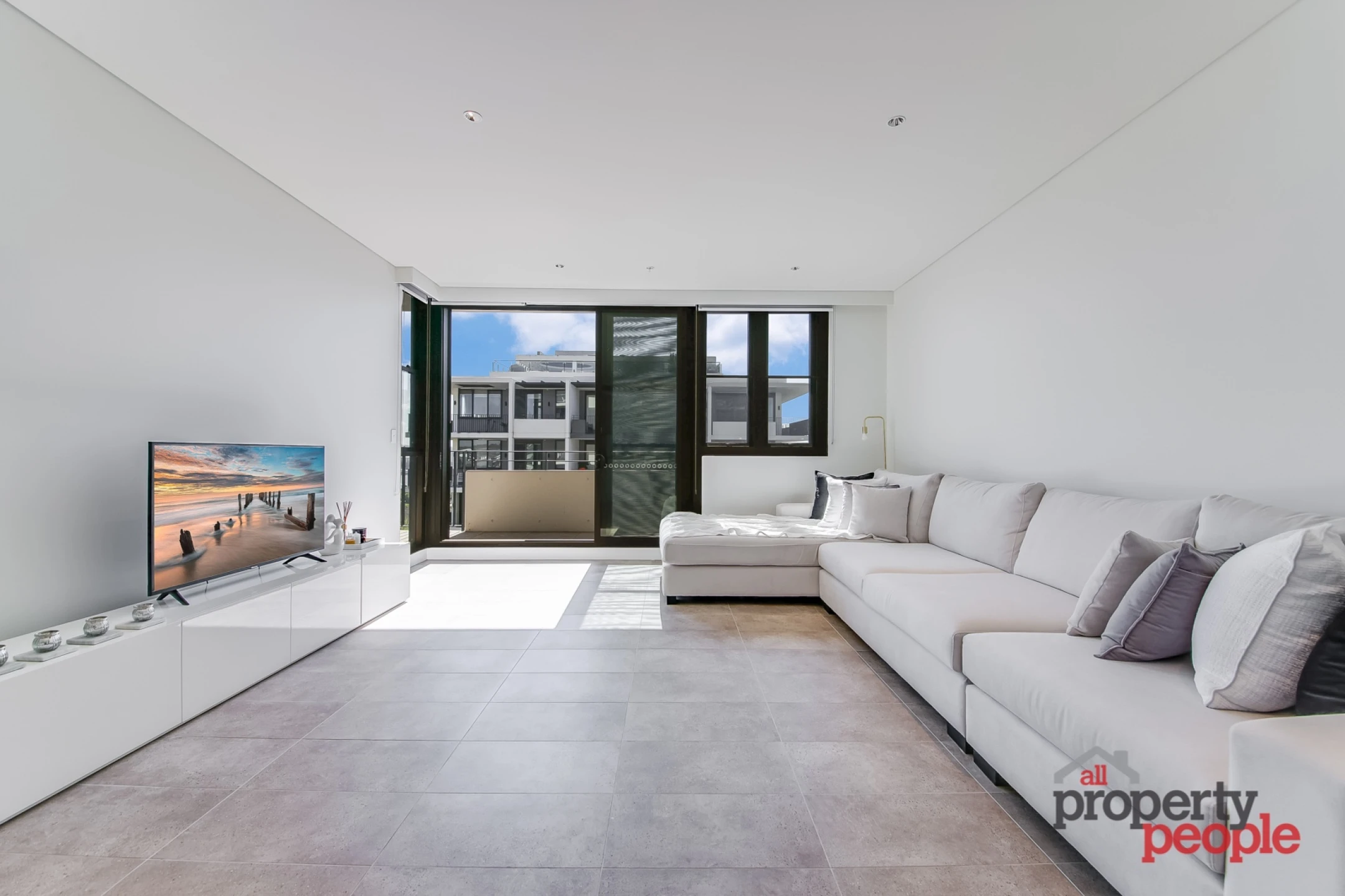 4.04 / 4 Fordham Way, Oran Park NSW 2570, Oran Park - Thumbnail 3