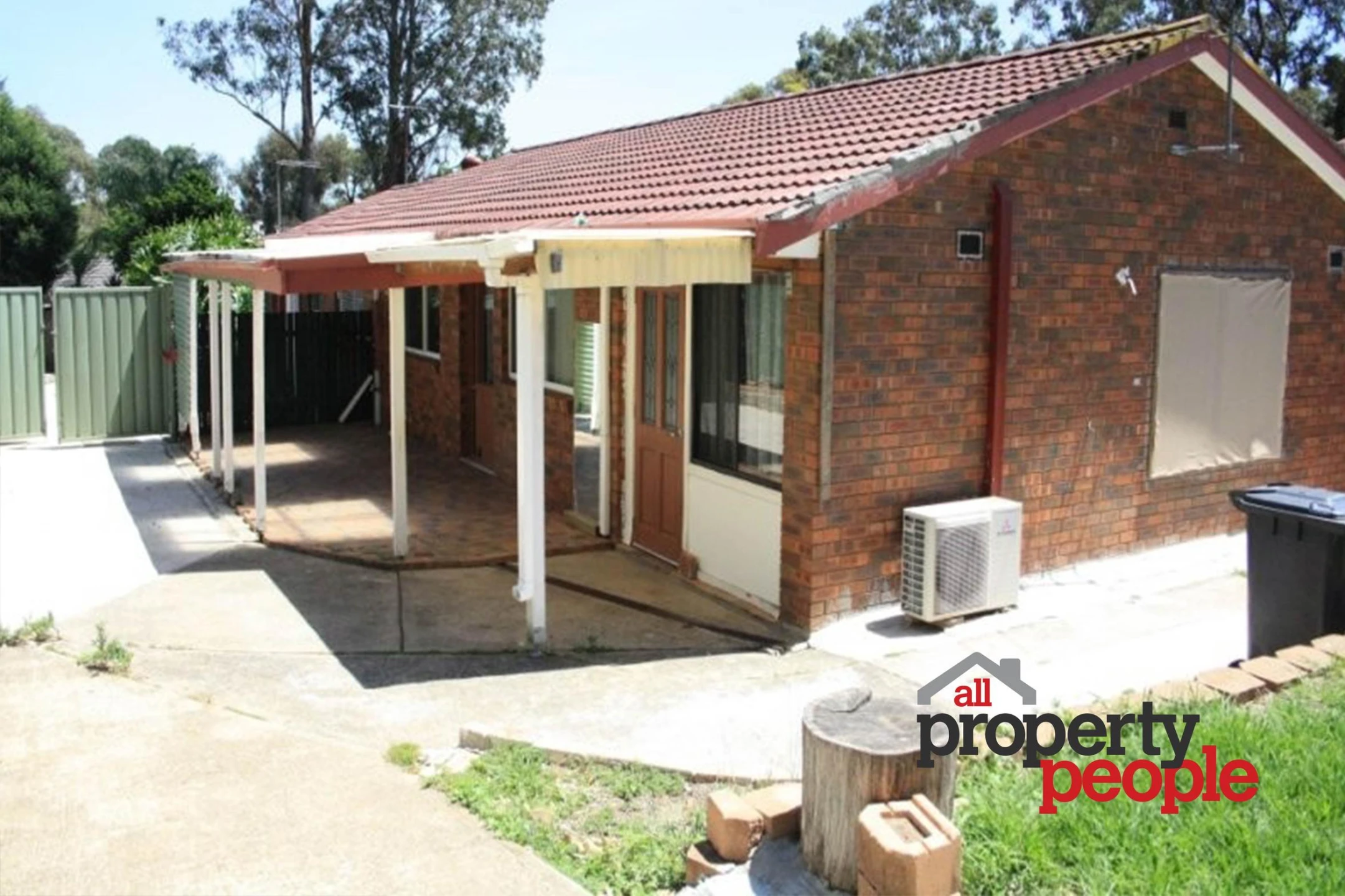 Property enquiry form background image