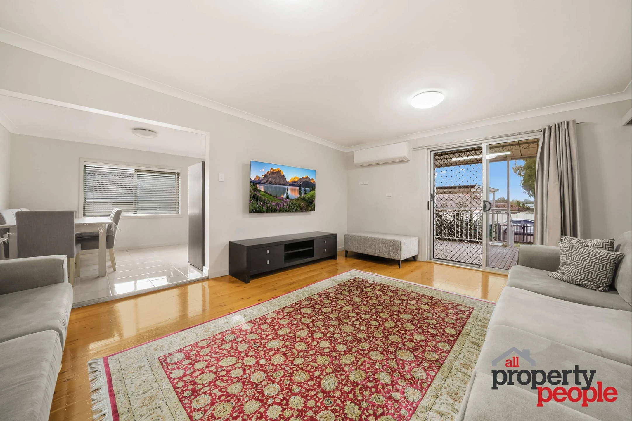 28 Narooma Drive, Prestons NSW 2170, Prestons - Thumbnail 3