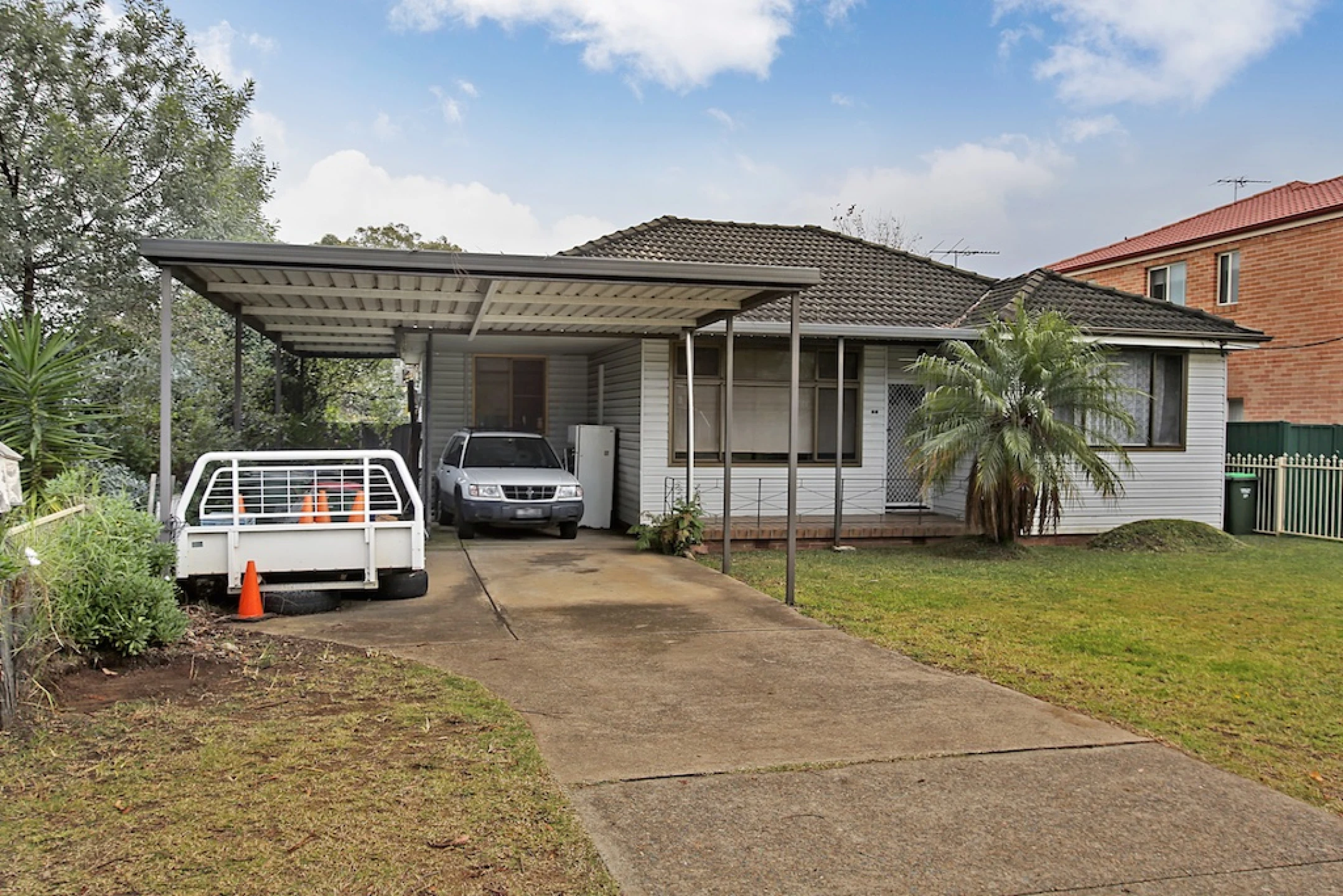 Property enquiry form background image