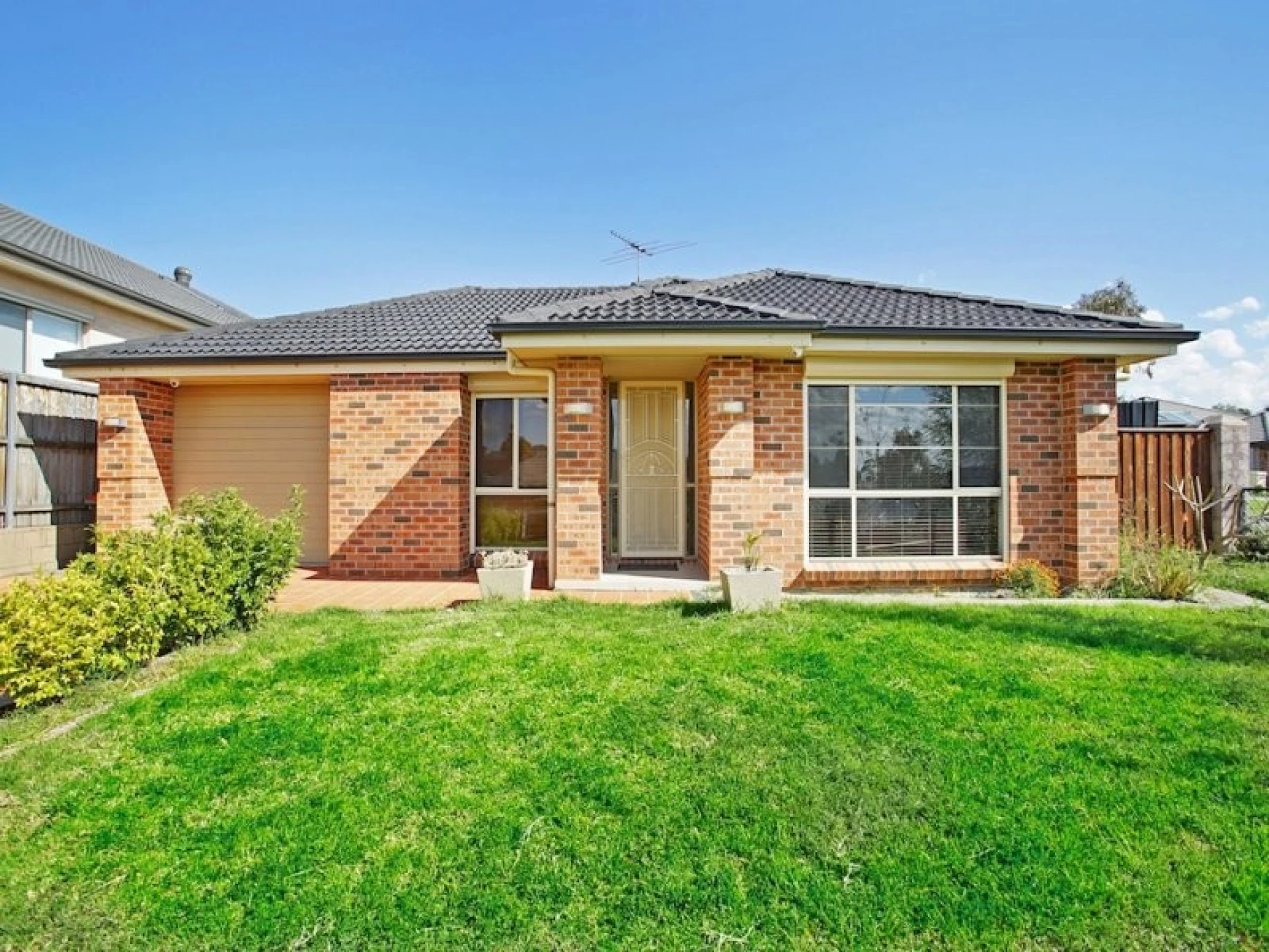 Property enquiry form background image