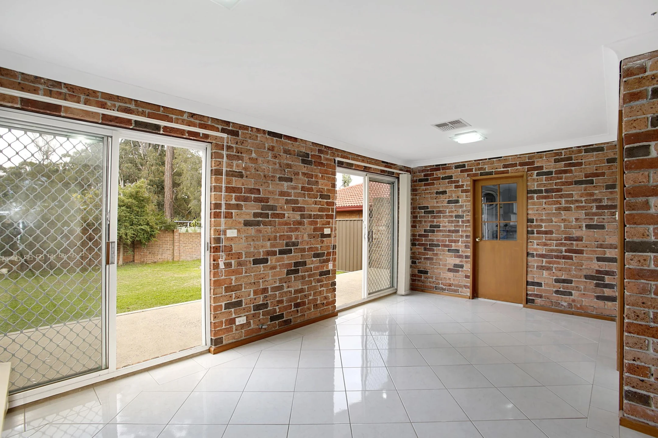 INGLEBURN NSW 2565, Ingleburn - Thumbnail 4