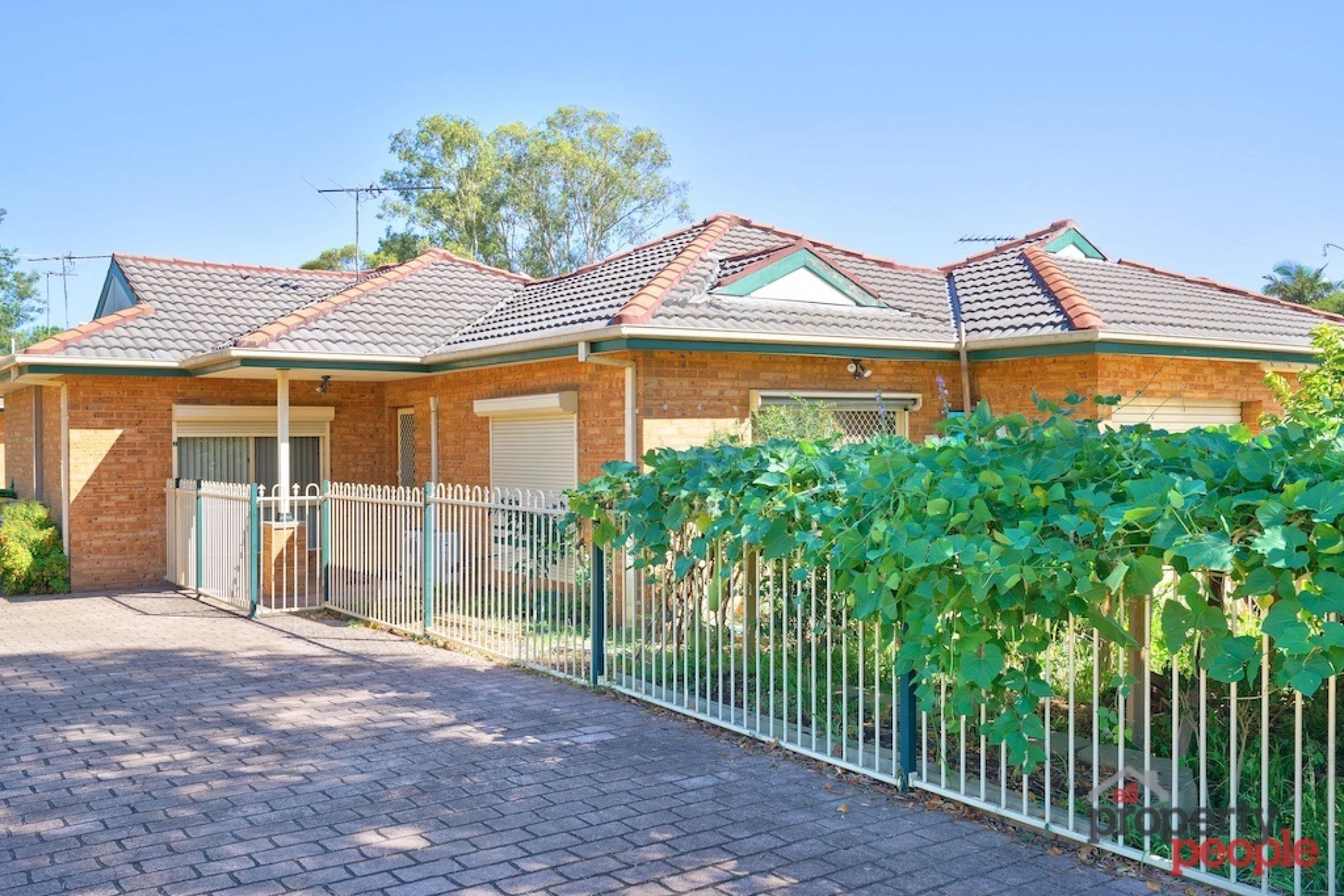 Property enquiry form background image
