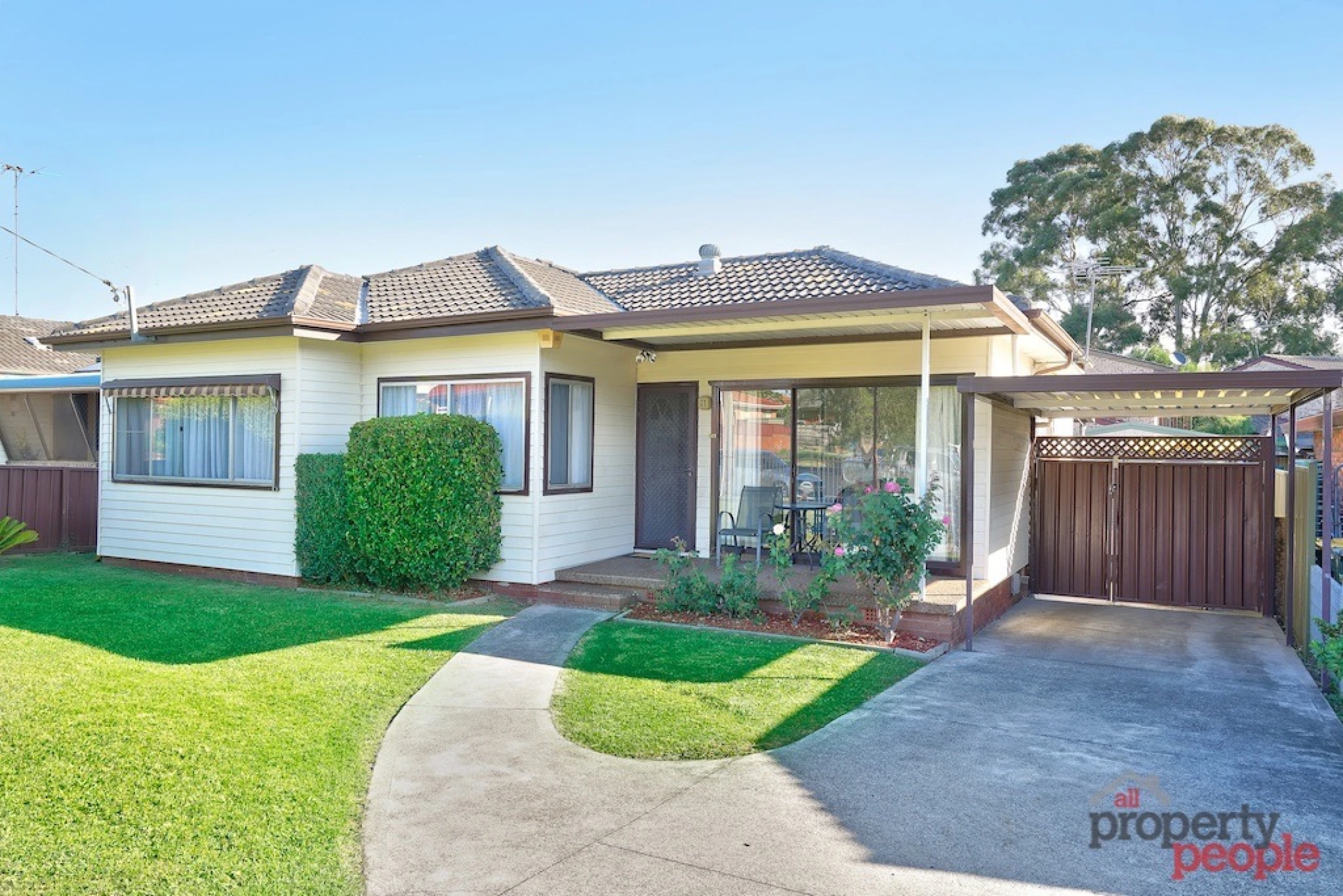 Property enquiry form background image