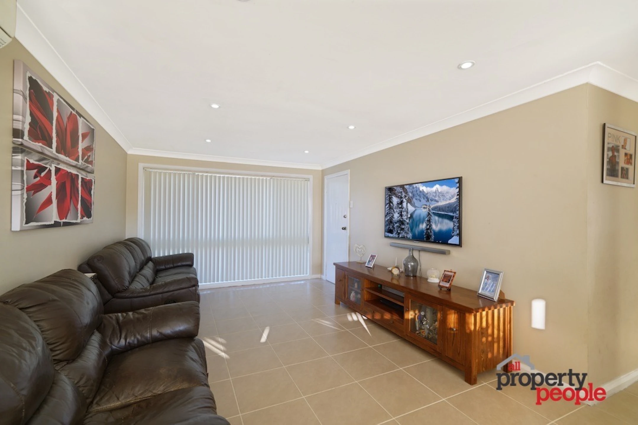 11 Fletcher Street, Minto NSW 2566, Minto - Thumbnail 3