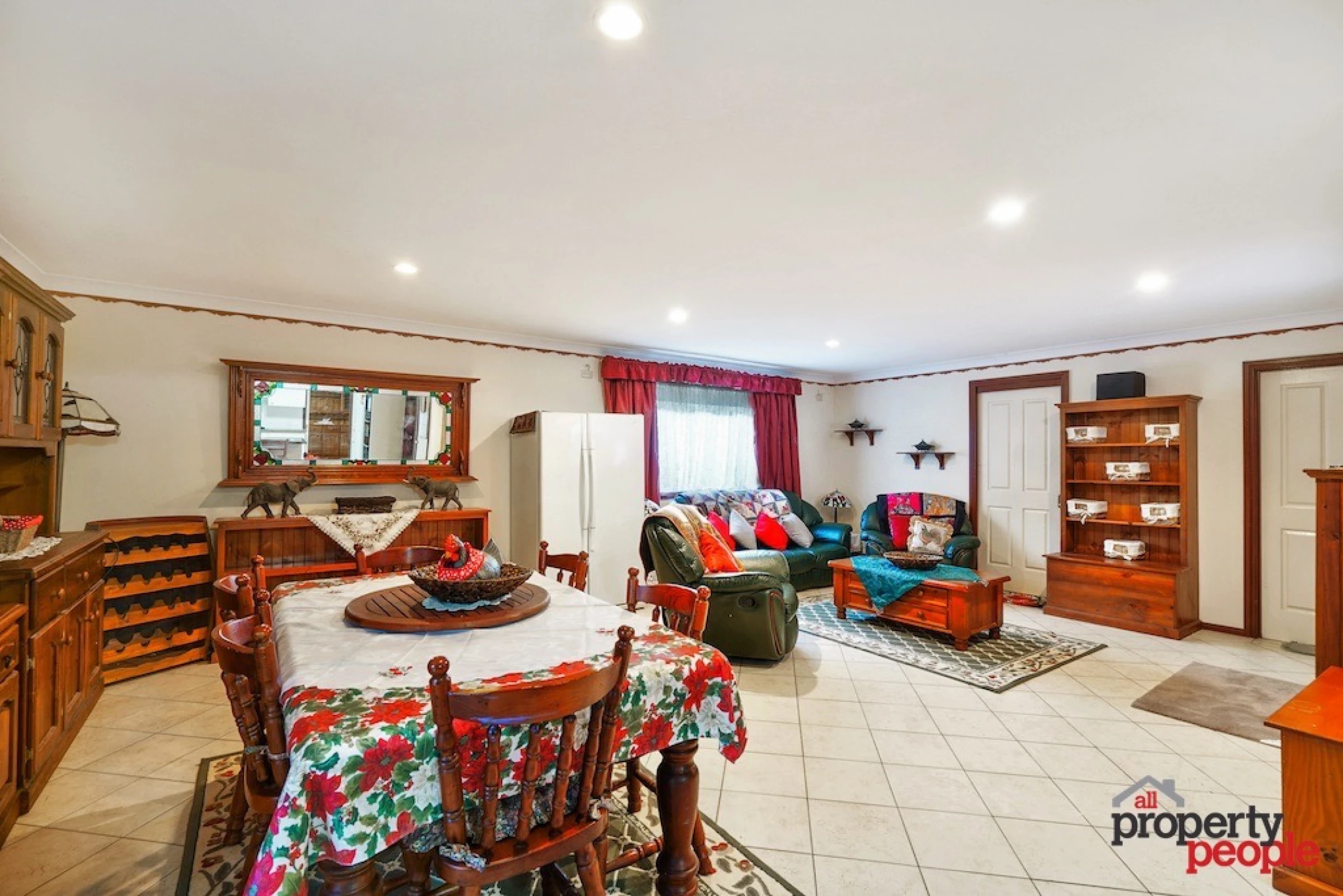 33 Cyclamen Place, Macquarie Fields NSW 2564, Macquarie Fields - Thumbnail 3