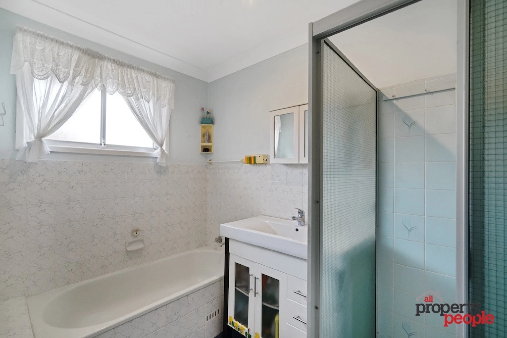 20 Fuchsia Crescent, Macquarie Fields NSW 2564, Macquarie Fields - Thumbnail 8