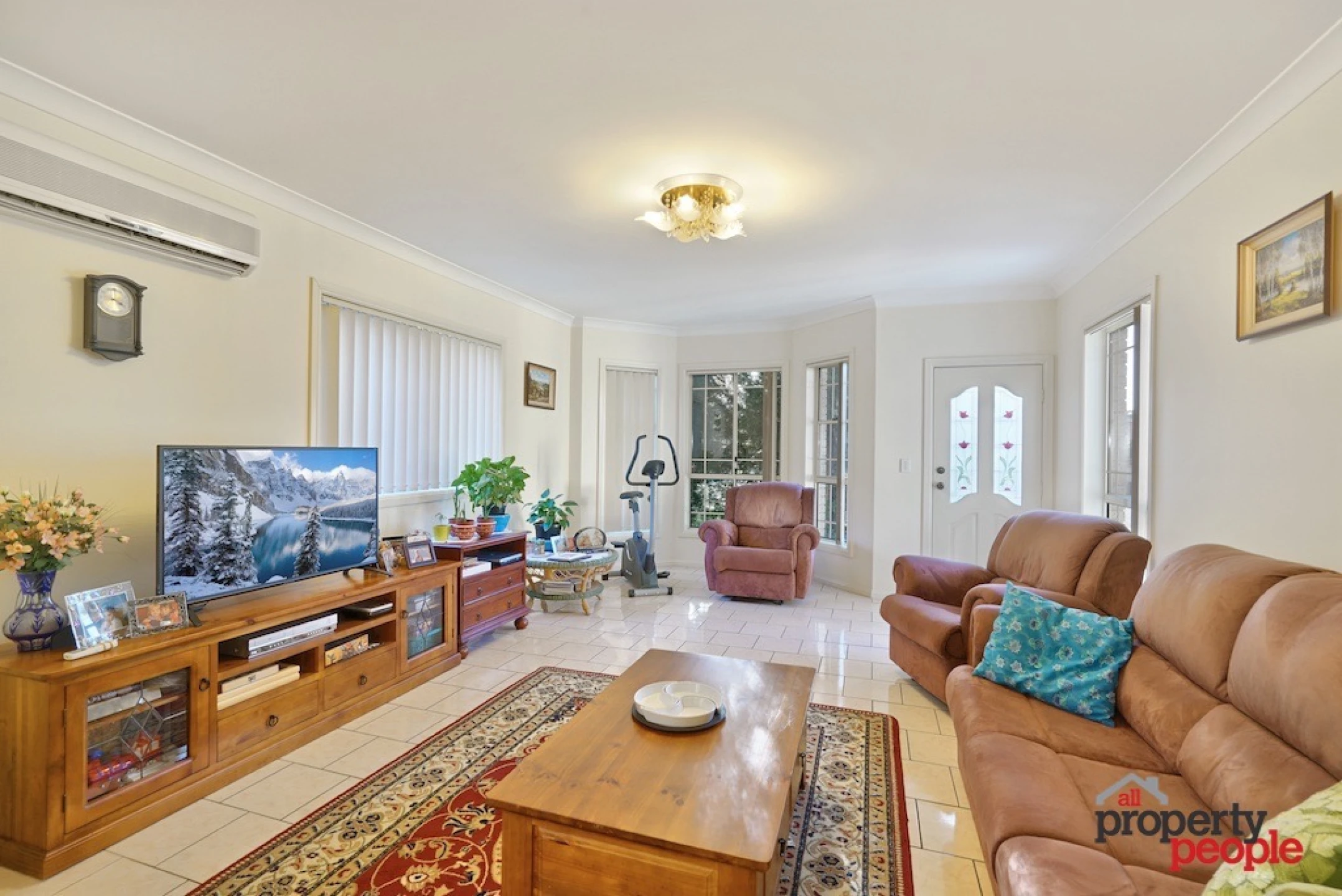 35A Macquarie Road, Ingleburn NSW 2565, Ingleburn - Thumbnail 2
