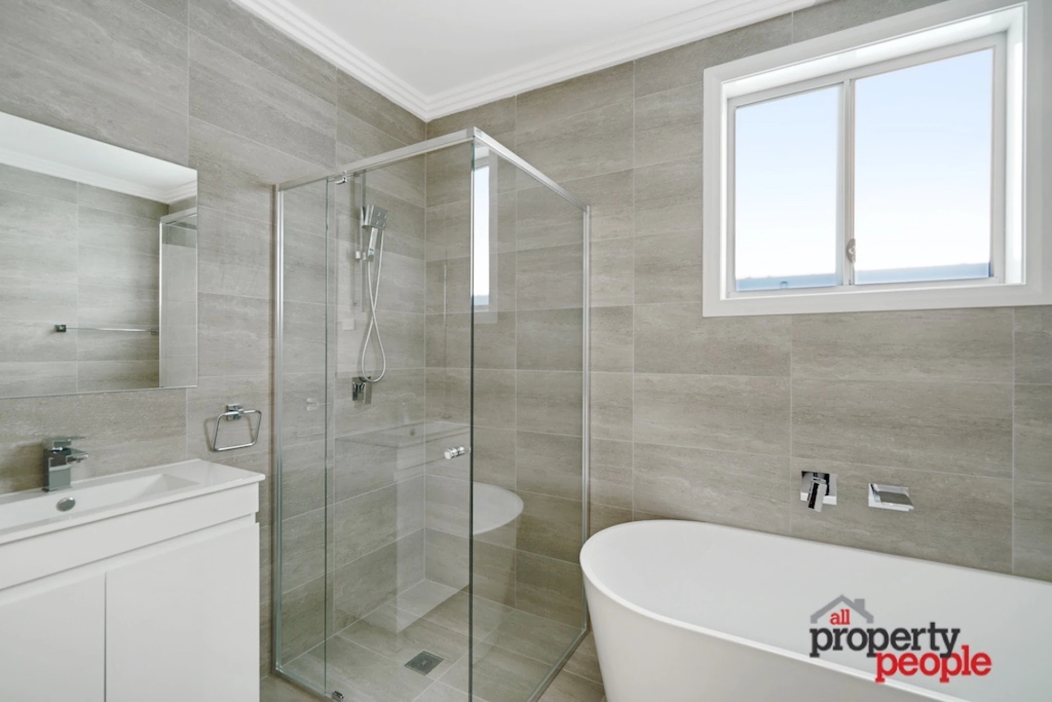 29B Chesham Parade, Glenfield NSW 2167, Glenfield - Thumbnail 5