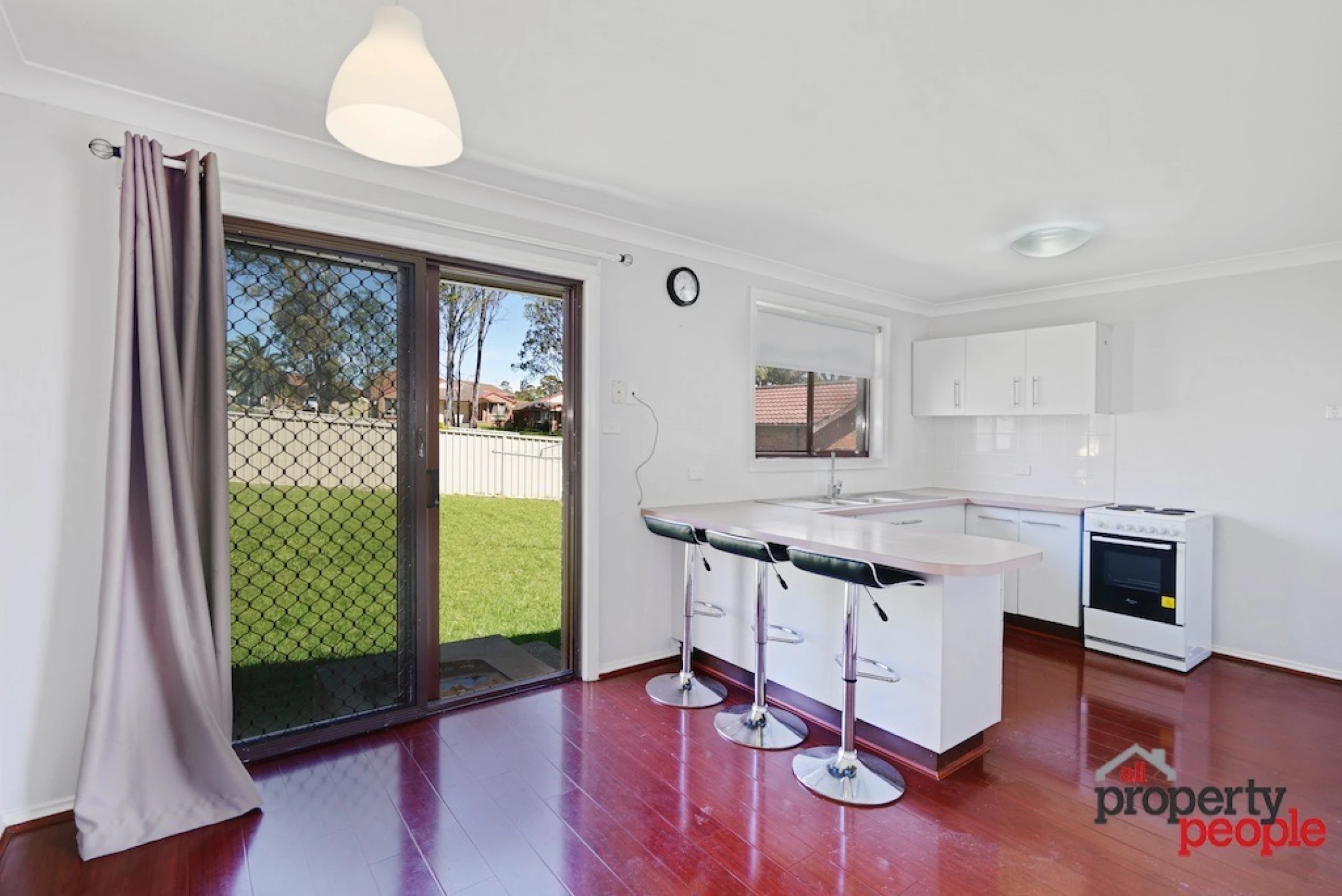 17 Emex Place, Macquarie Fields NSW 2564, Macquarie Fields - Thumbnail 2