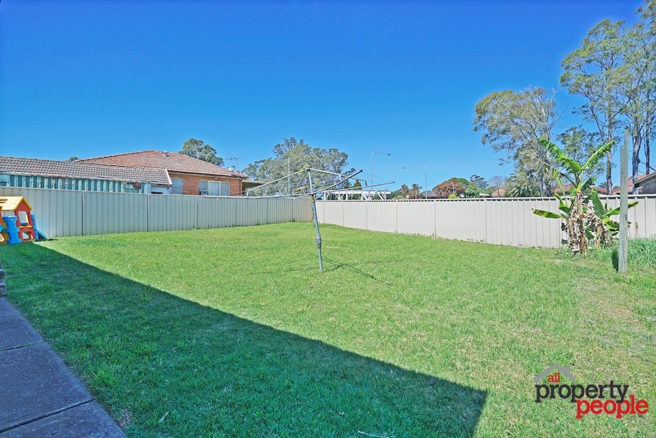 17 Emex Place, Macquarie Fields NSW 2564, Macquarie Fields - Thumbnail 7