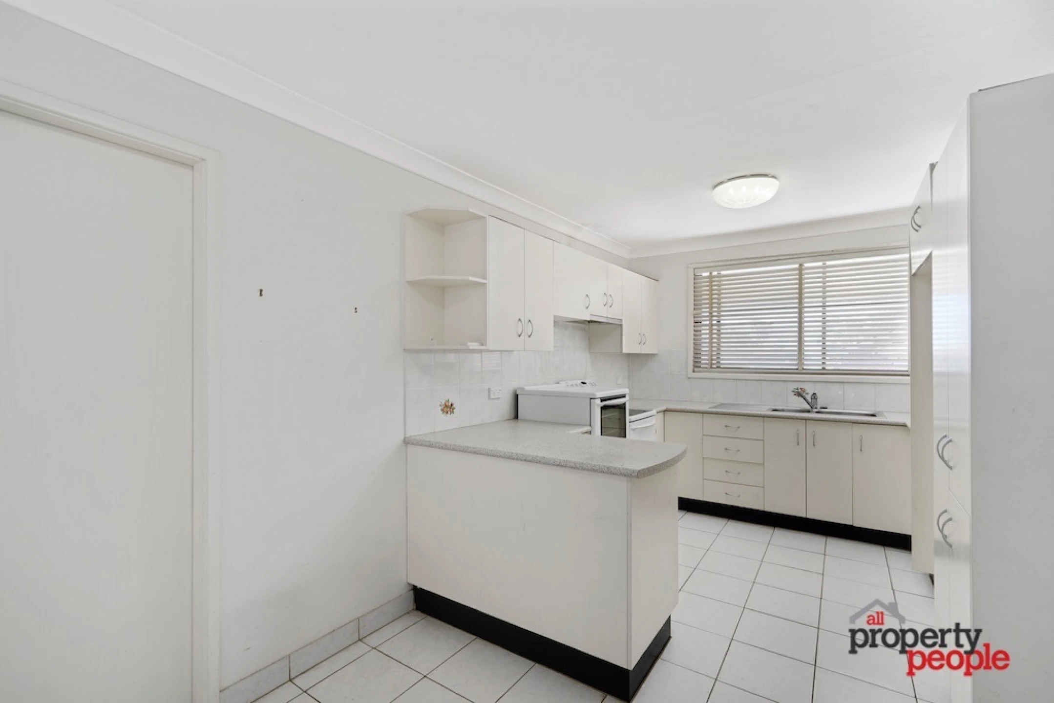 9 / 19-21 Third Avenue, Macquarie Fields NSW 2564, Macquarie Fields - Thumbnail 2