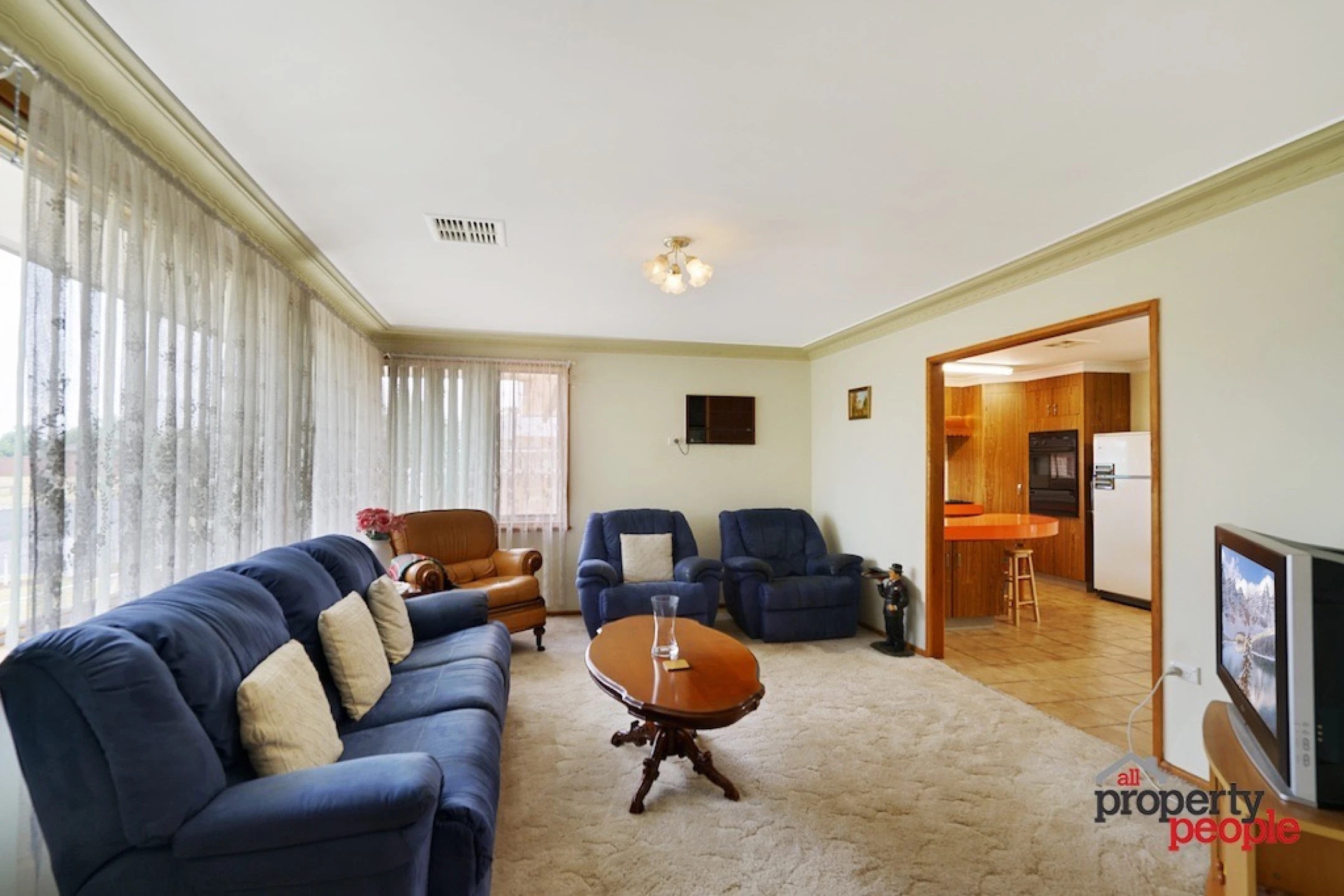 10 Currawong Street, Ingleburn NSW 2565, Ingleburn - Thumbnail 2