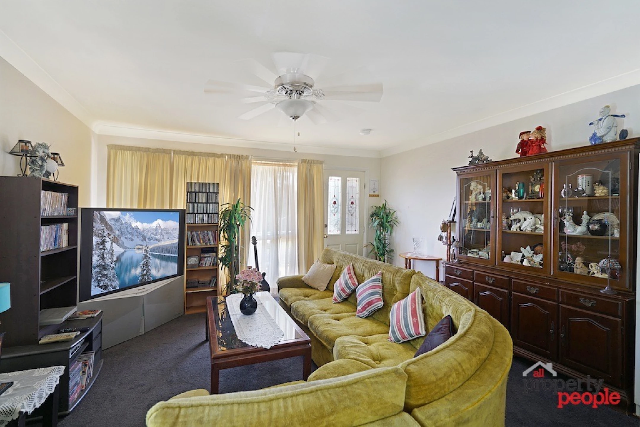 34 Grevillea Crescent, Macquarie Fields NSW 2564, Macquarie Fields - Thumbnail 2
