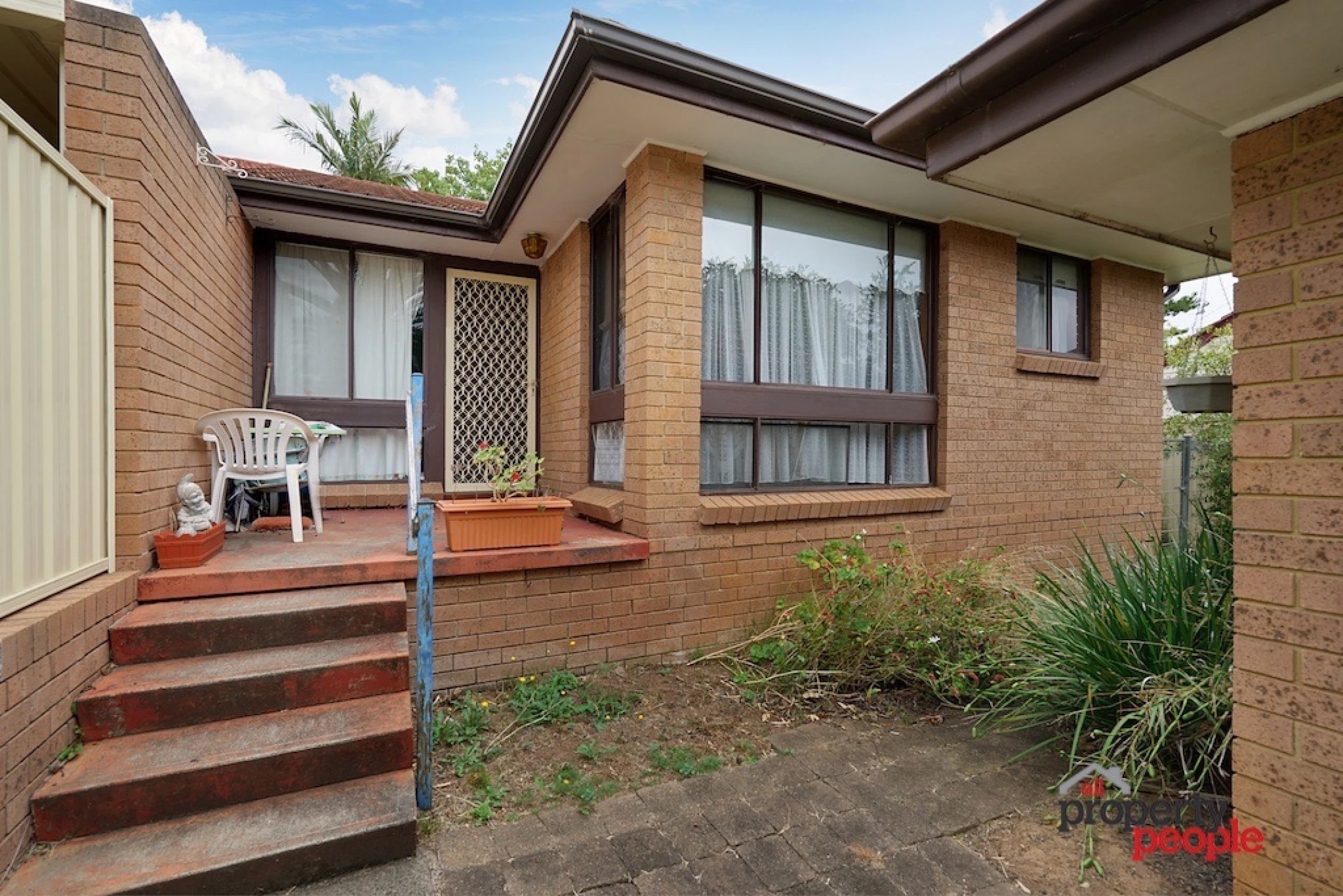 Property enquiry form background image